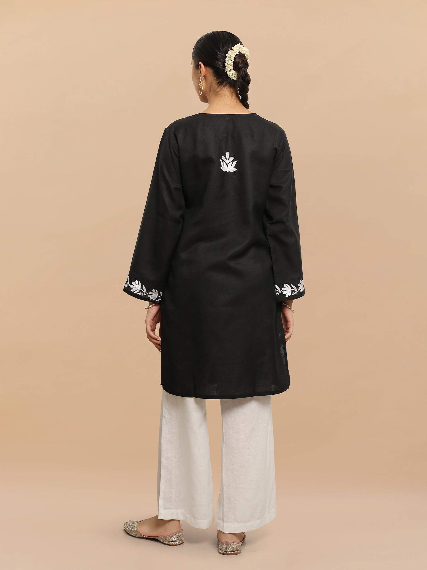 Falak Kashmiri Long Kurta for Women - Elegant Black Traditional Pakistani Indian Dress - Perfect for Weddings, Festivals & Cultural Events