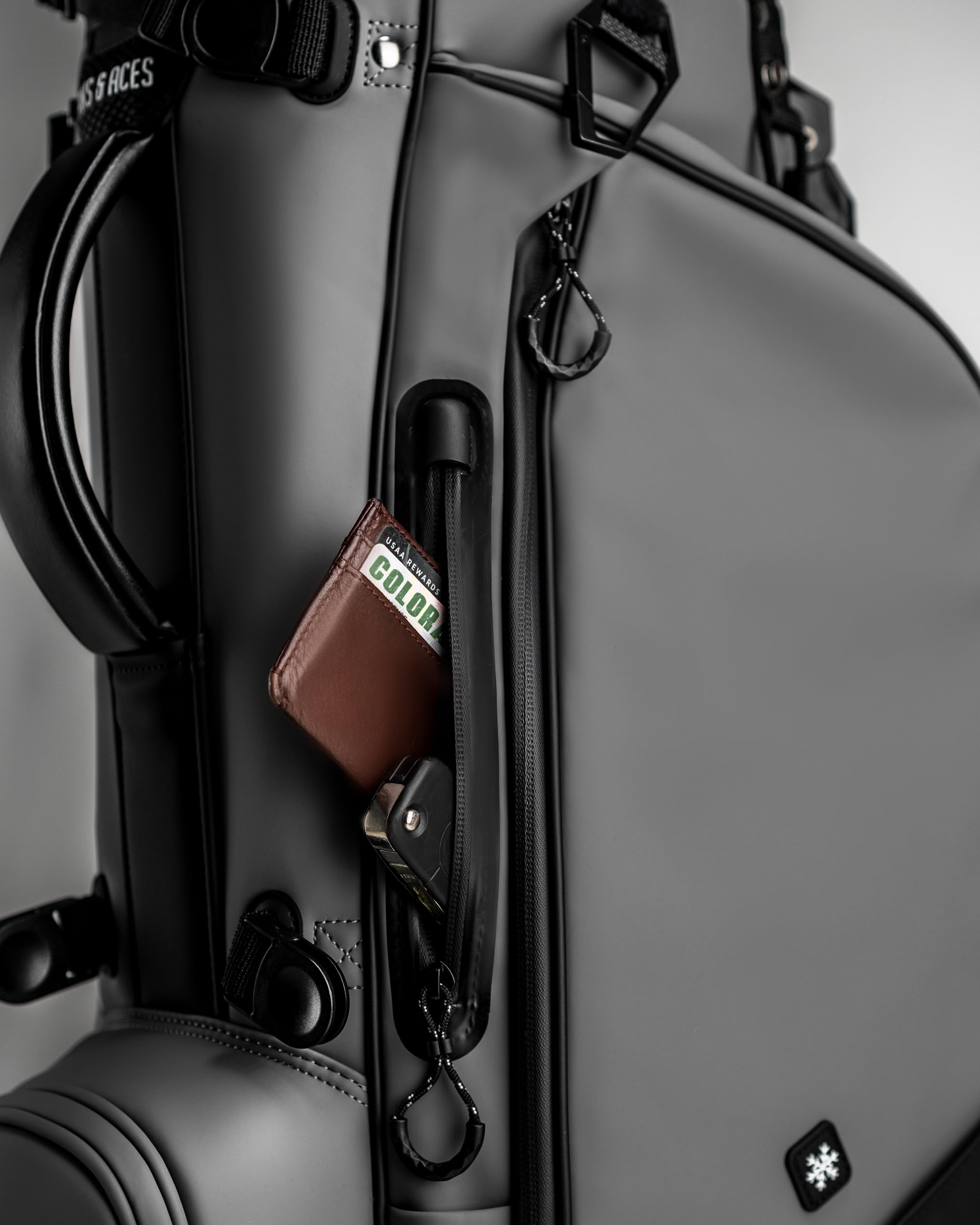 Pins & Aces Premium Lightweight Stand Golf Bag - Velvet-Lined 5-Way Club Divider System - Perfect for Tournaments & Practice Rounds