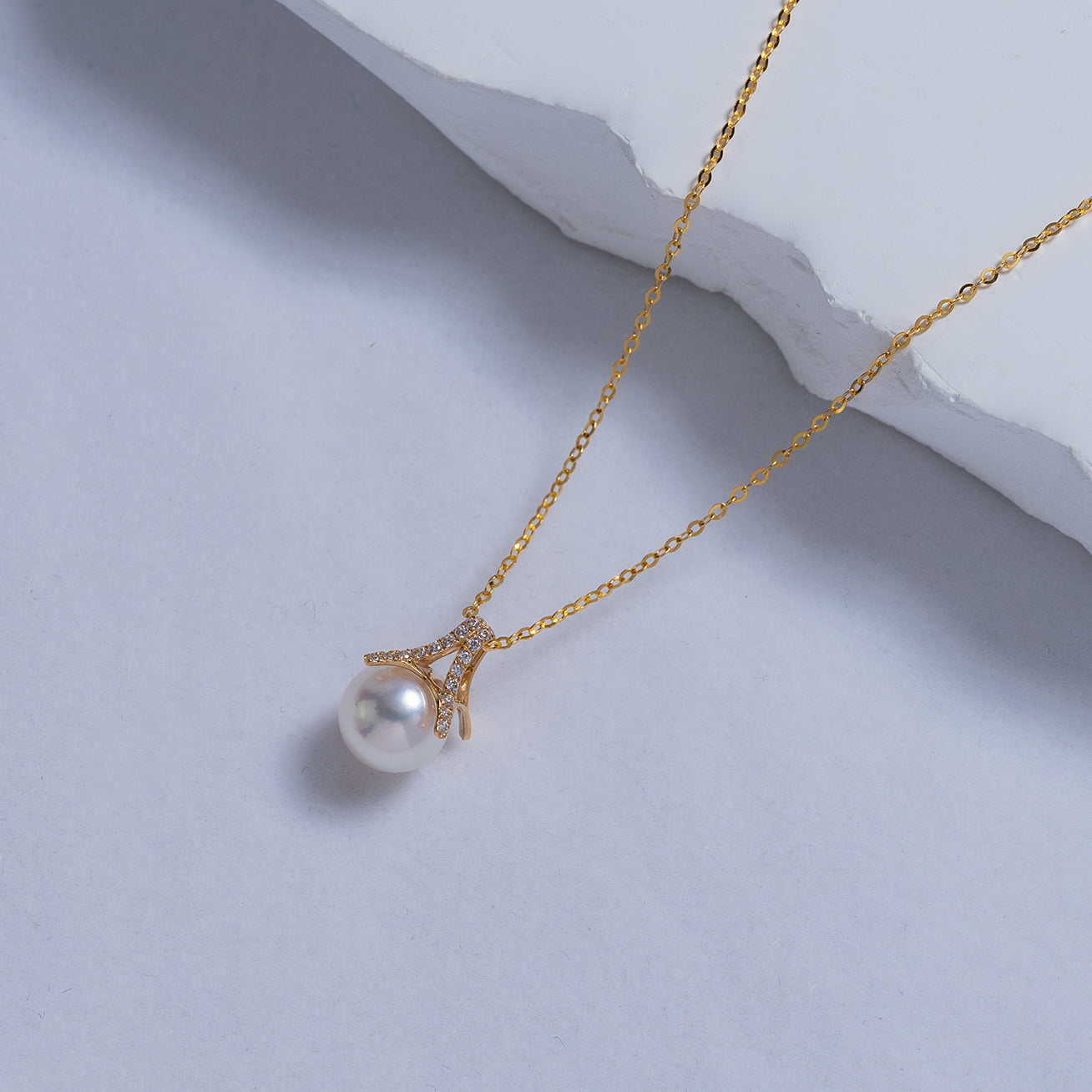 18K Solid Gold Hanadama Akoya Pearl Necklace - AAA Quality Japanese Cultured Pearls for Women, Elegant Bridal Jewelry Gift (KN00110) | Perfect for Weddings, Anniversaries & Special Occasions