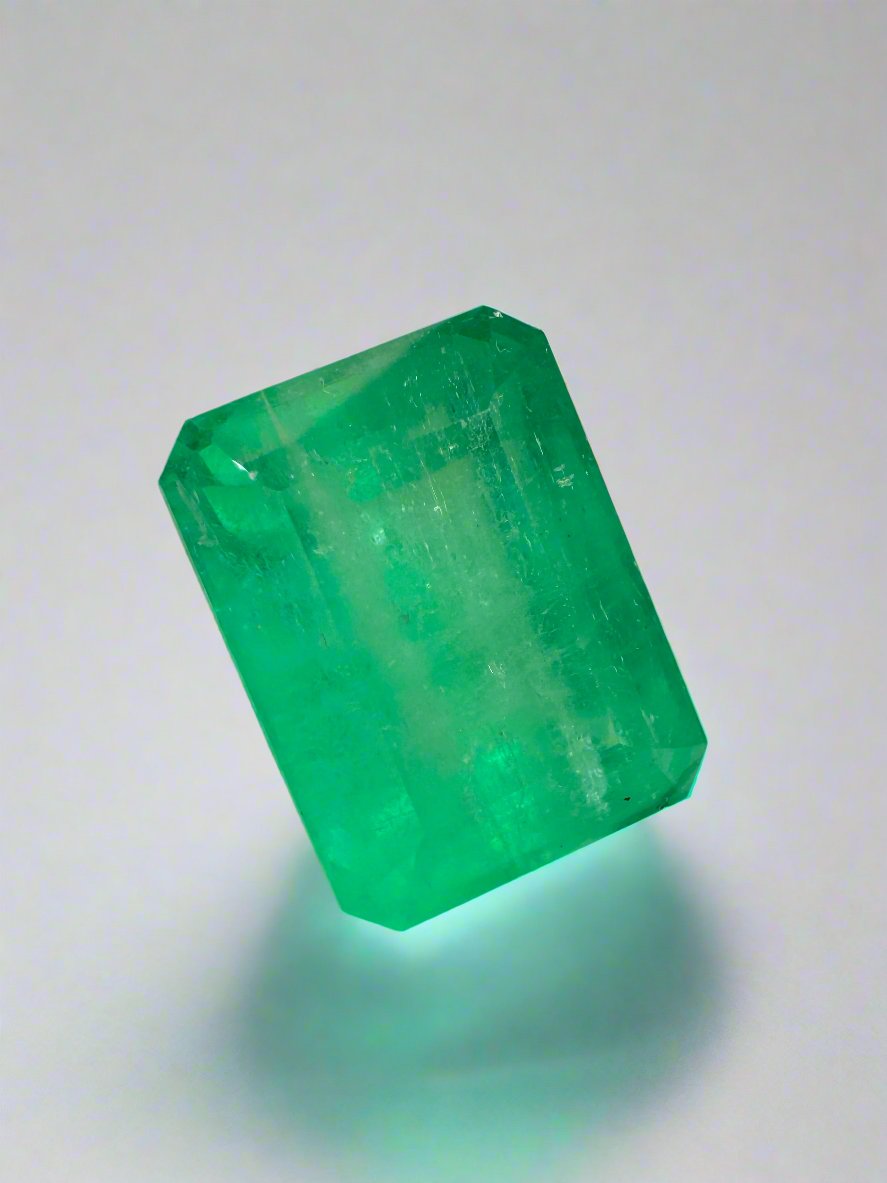 9.29 Carat 13x10mm Earthy Medium Green Emerald Cut Loose Colombian Emerald Gemstone for Jewelry Making - Engagement Rings, Necklaces & Earrings