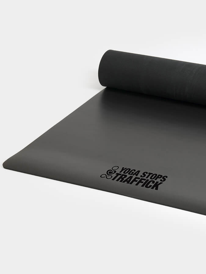 Yoga Stops Traffick The Grip Mat Compact 4mm - Non-Slip Yoga Mat for Hot Yoga, Pilates & Home Workouts - Perfect for Travel & Studio Use