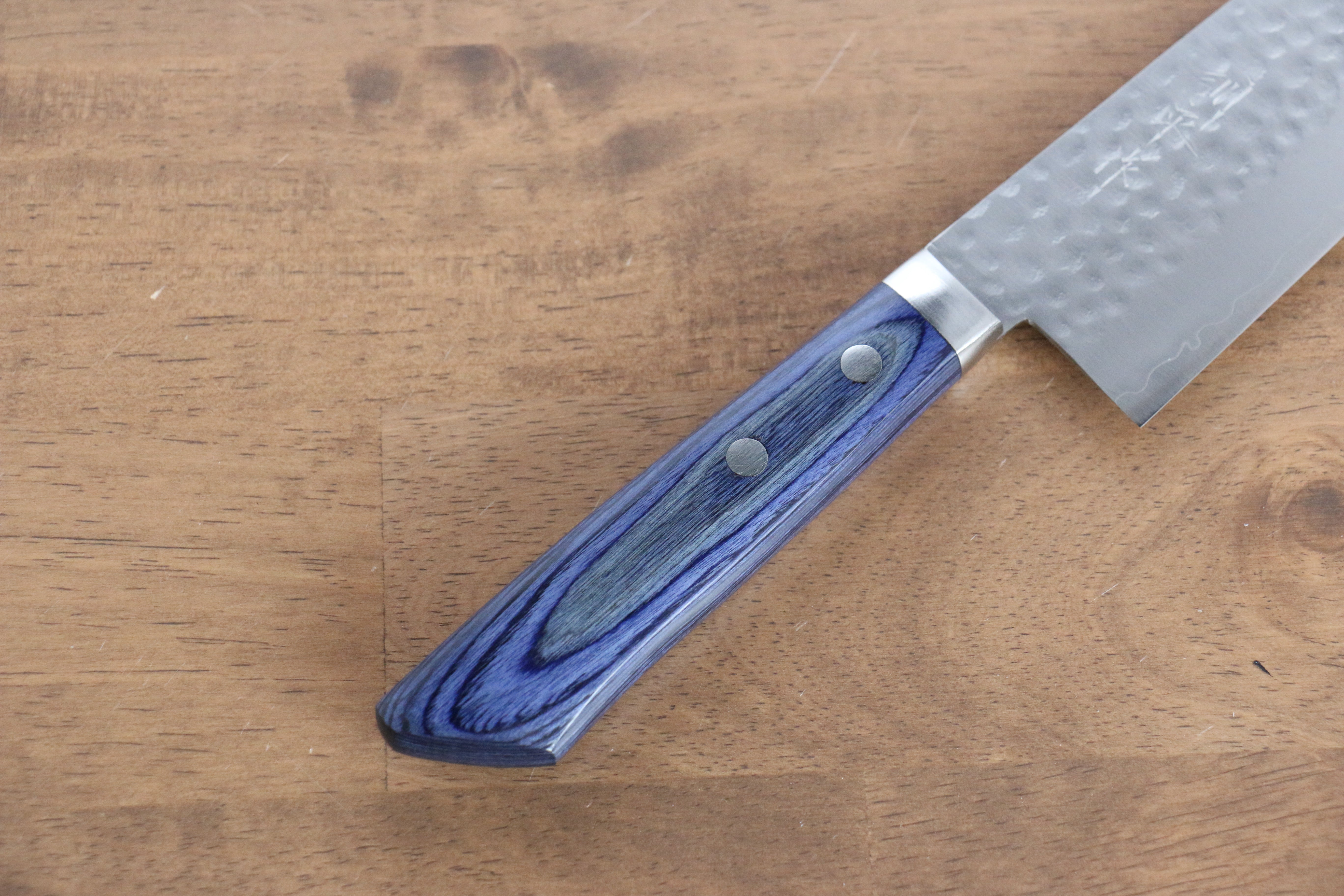 Premium Kunihira VG1 Hammered Santoku Knife 170mm - Japanese Blue Pakkawood Handle - Perfect for Slicing, Dicing & Chopping Vegetables, Meat & Fish