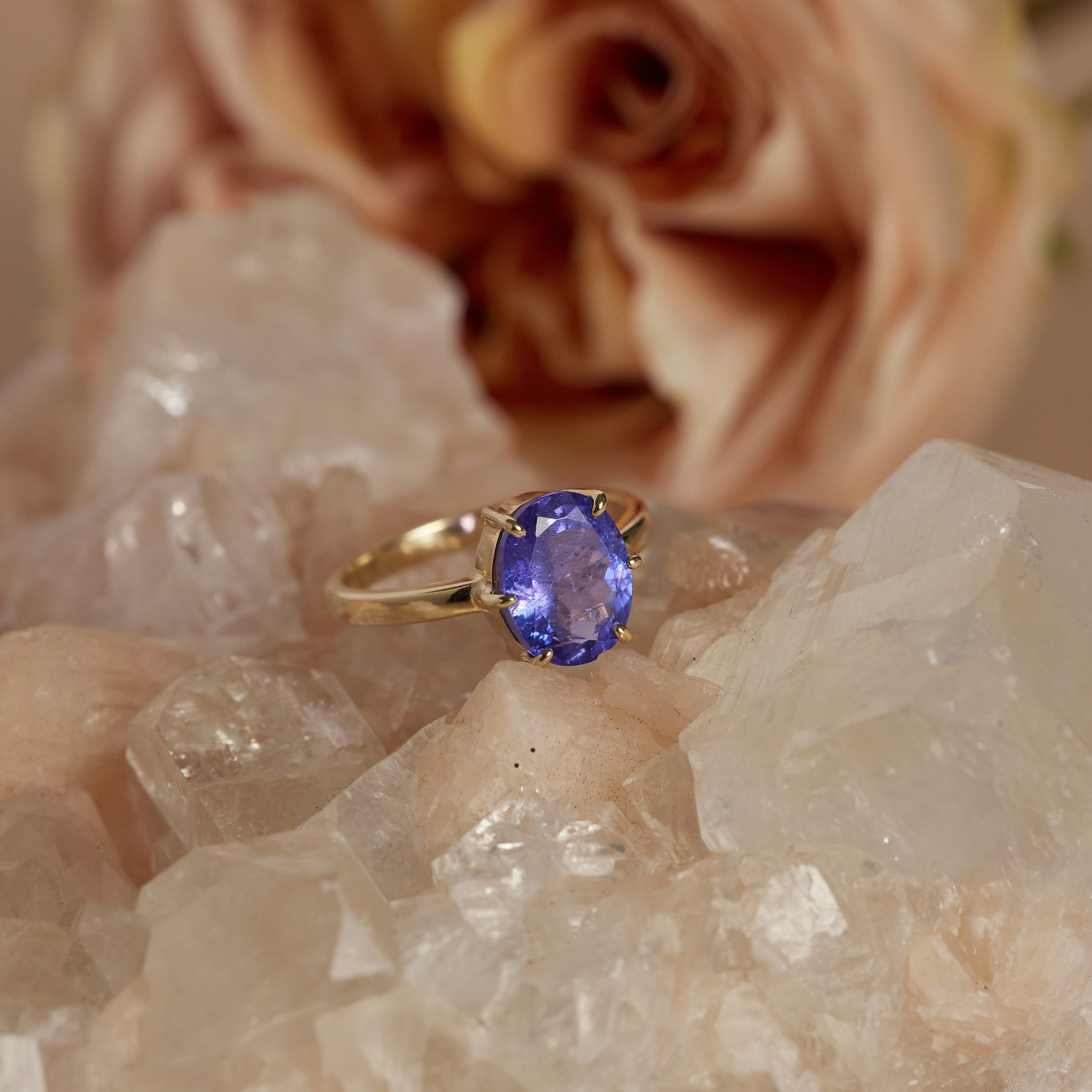14K Yellow Gold Tanzanite Solitaire Ring for Women - Elegant Engagement & Wedding Jewelry Gift