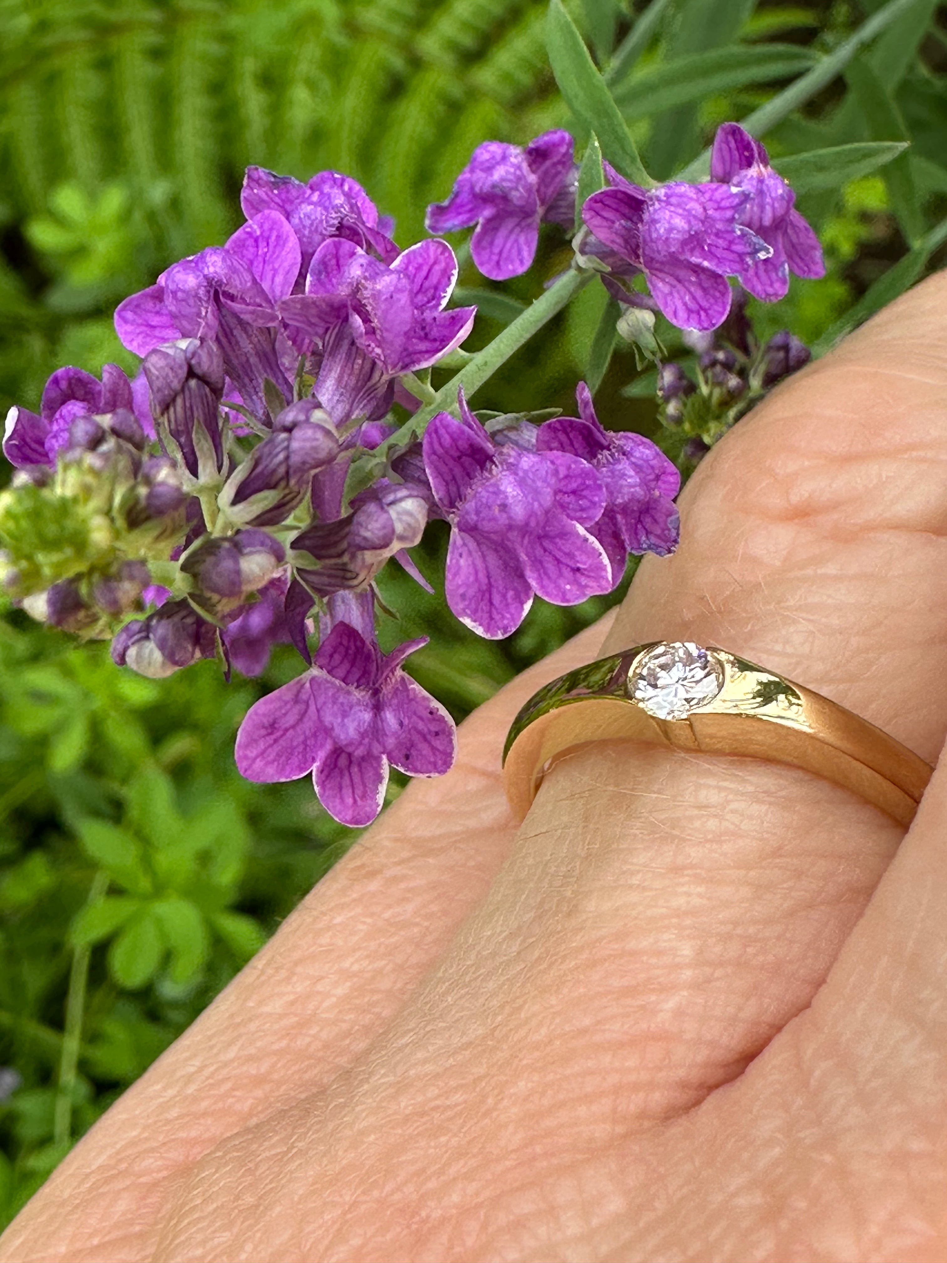 18ct Yellow Gold 0.17ct Natural Diamond Ring for Women - Elegant Engagement, Wedding, Anniversary Jewelry Gift