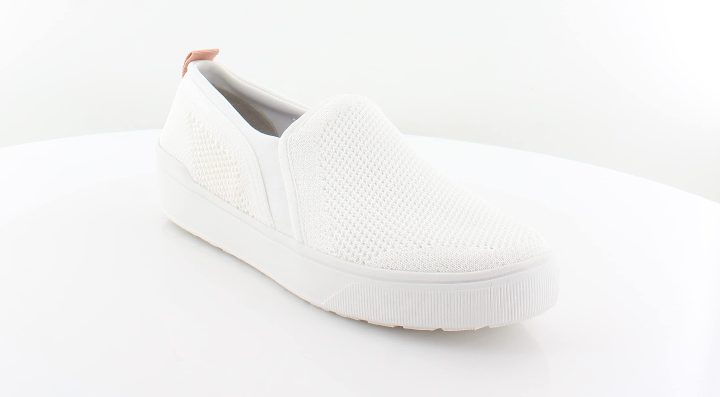 Dr. Scholl's Dreamy Knit Women's Fashion Sneakers - Breathable Comfort Walking Shoes for Women, White Size 9 M - Perfect for Casual Wear, Work & Daily Comfort