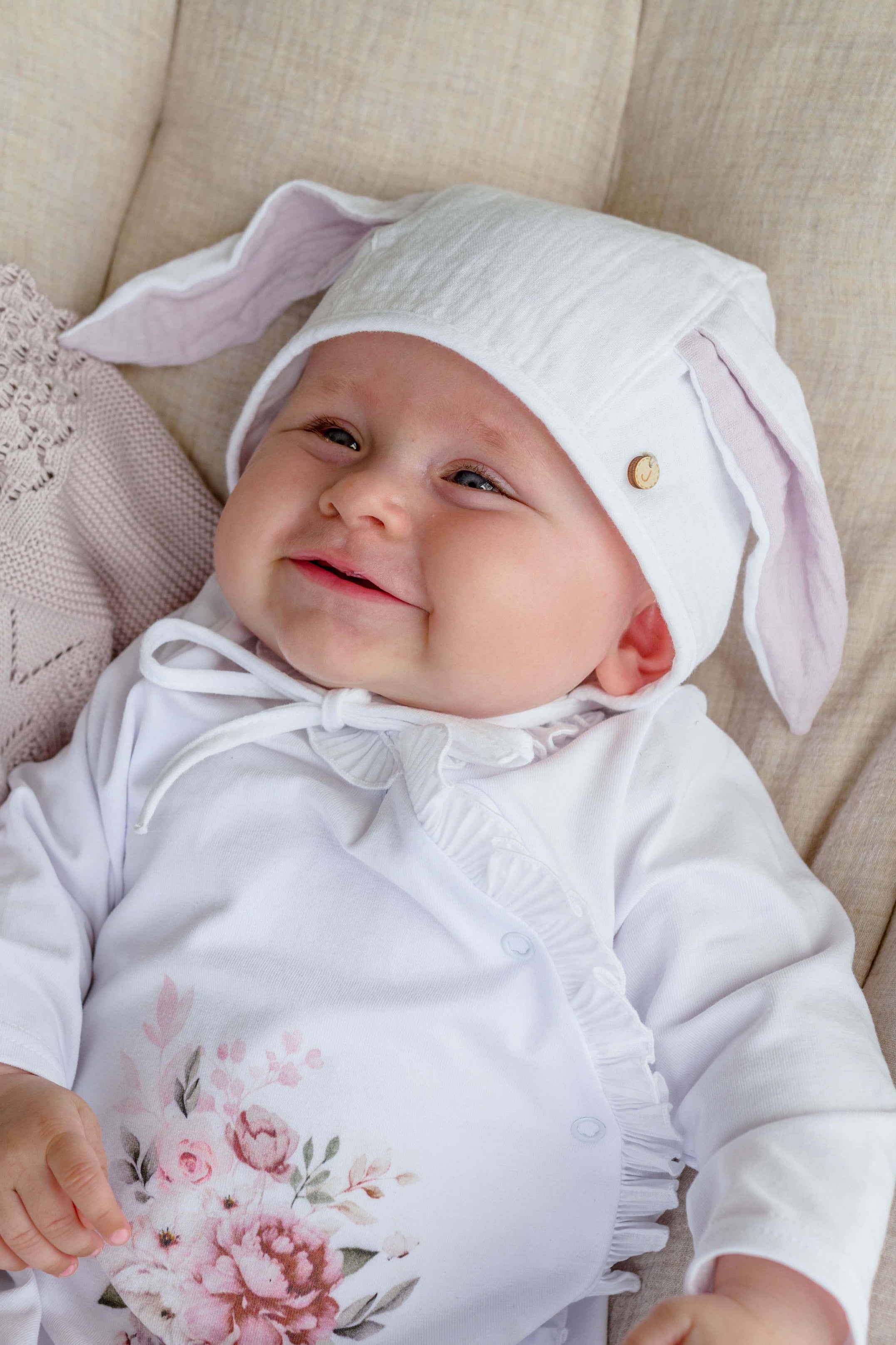 Premium White Cheesecloth Bunny Hat for Women & Girls - Soft & Breathable Easter Costume Accessory - Perfect for Easter Bunny Costumes, Spring Parties & Photo Shoots