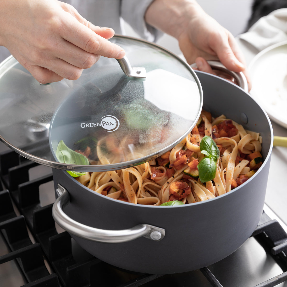 Lima Ceramic Nonstick 12-Piece Cookware Set - Healthy Non-Toxic Frying Pans & Pots for Induction, Gas, Electric Stoves - Perfect for Sauteing, Frying, Boiling & Everyday Cooking