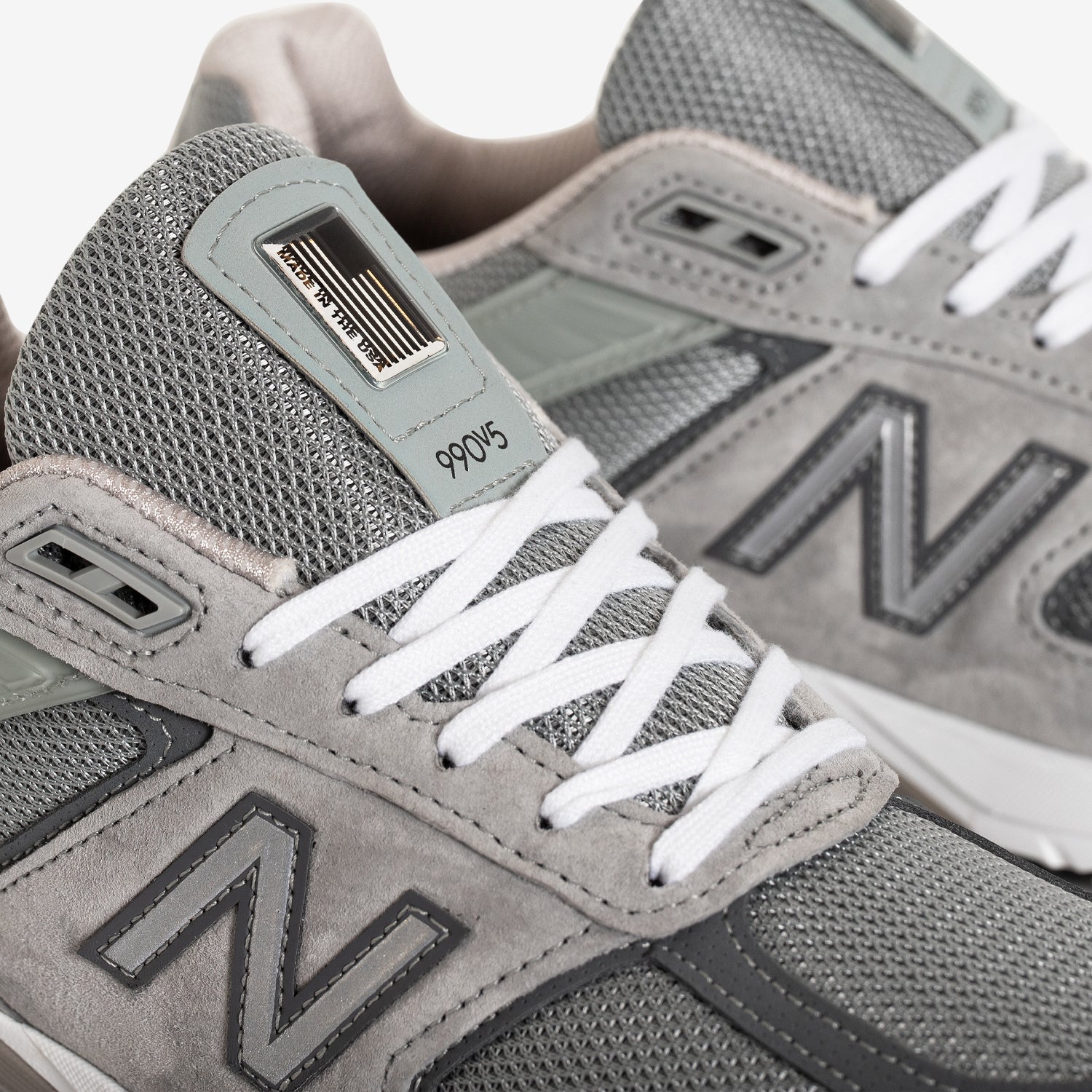 New Balance Women's 990v5 Running Shoes - Made in USA, Grey/Castlerock - Lightweight Comfort for Jogging, Walking & Everyday Wear