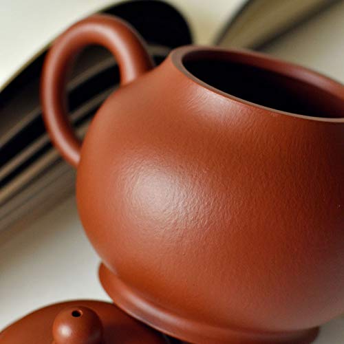 Premium Yixing Purple Clay Handmade Zisha Teapot - Authentic Zhu Ni Pan Hu Design (220ml) for Gongfu Tea Ceremony & Daily Brewing | Traditional Chinese Tea Pot for Oolong, Pu-erh & Black Tea Lovers