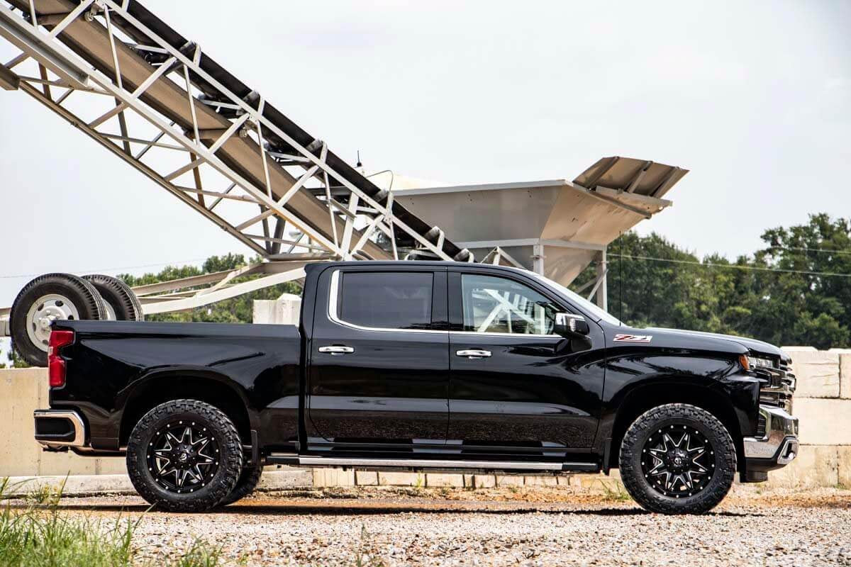 2 Inch Lift Leveling Kit for Chevy/GMC Sierra 1500 & Silverado 1500 (2019-2025) - Heavy Duty Suspension Upgrade - Perfect for Off-Roading, Towing & Improved Ground Clearance