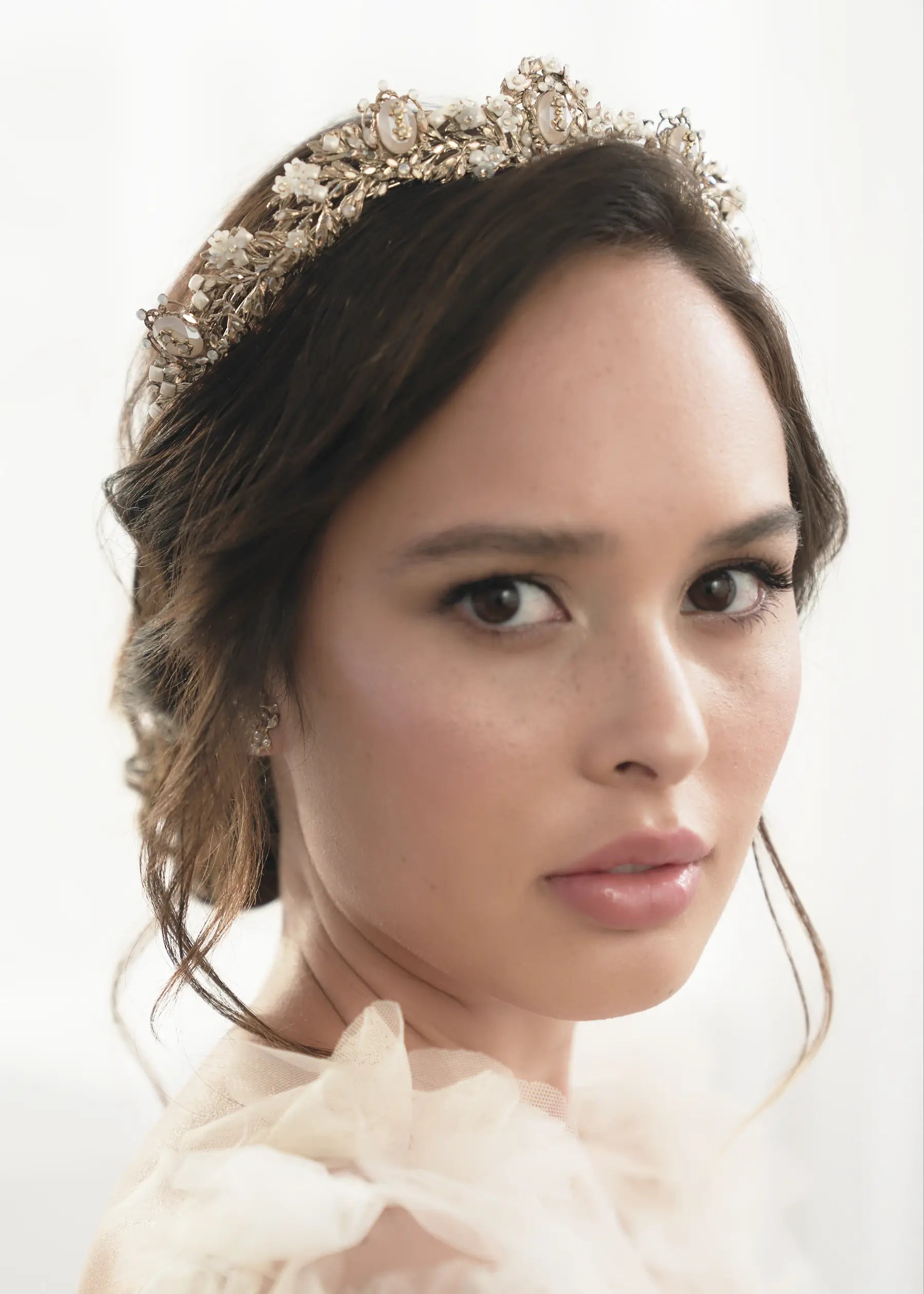 Stephanie Crown - Elegant & Stylish Women's Tiara for Weddings, Prom, Pageants & Special Occasions | Perfect Bridal Accessory & Princess Crown for Girls