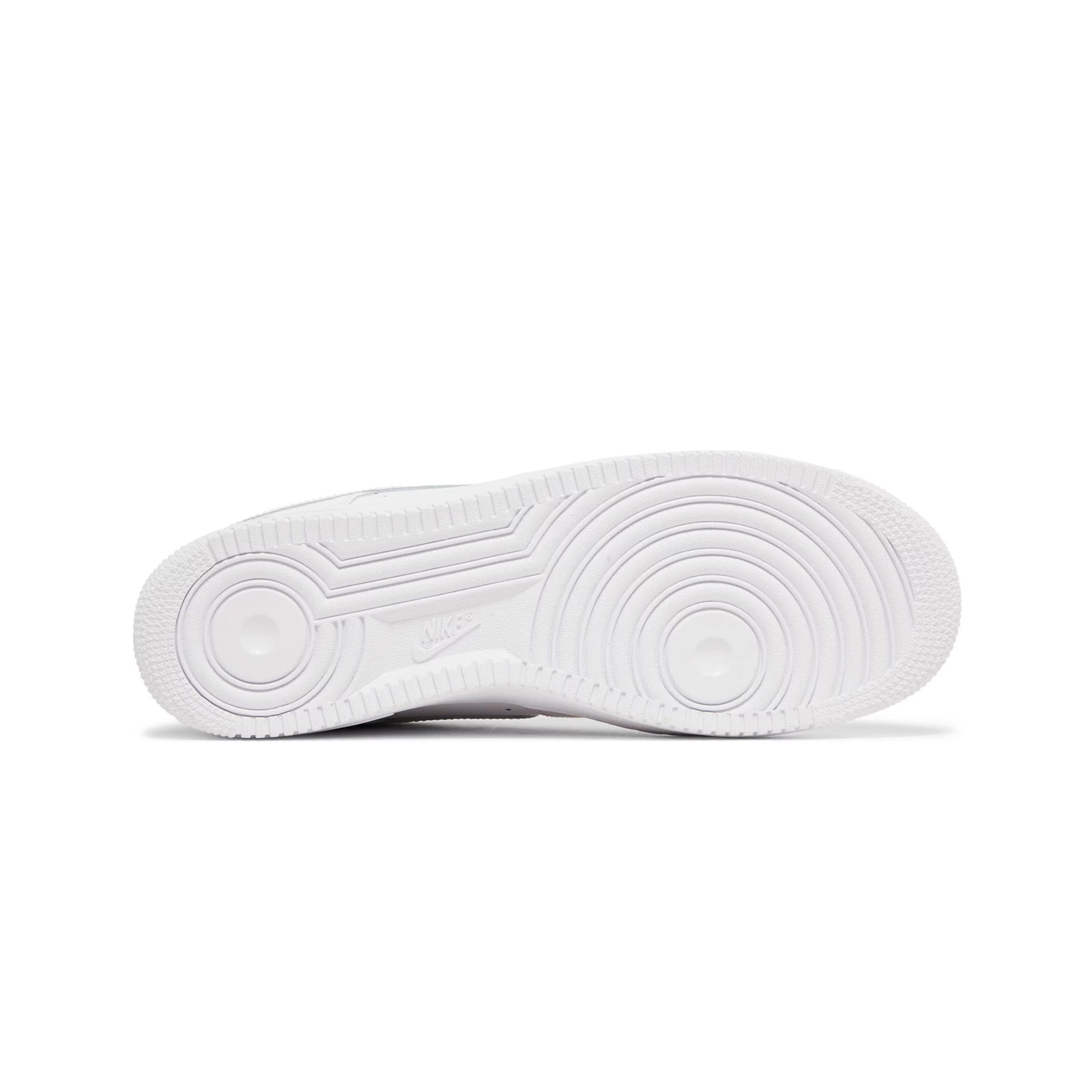 Nike Air Force 1 Low '07 x Travis Scott 'White Utopia Edition' Sneakers - Limited Edition White Leather Basketball Shoes for Men - Perfect for Streetwear, Sneaker Collection & Casual Wear