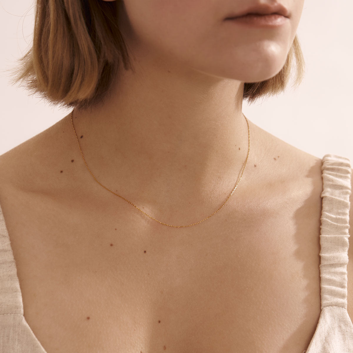 Premium Gold Paperclip Chain Necklace - Elegant & Dainty Jewelry for Women, Perfect for Everyday Wear, Layering & Gifting