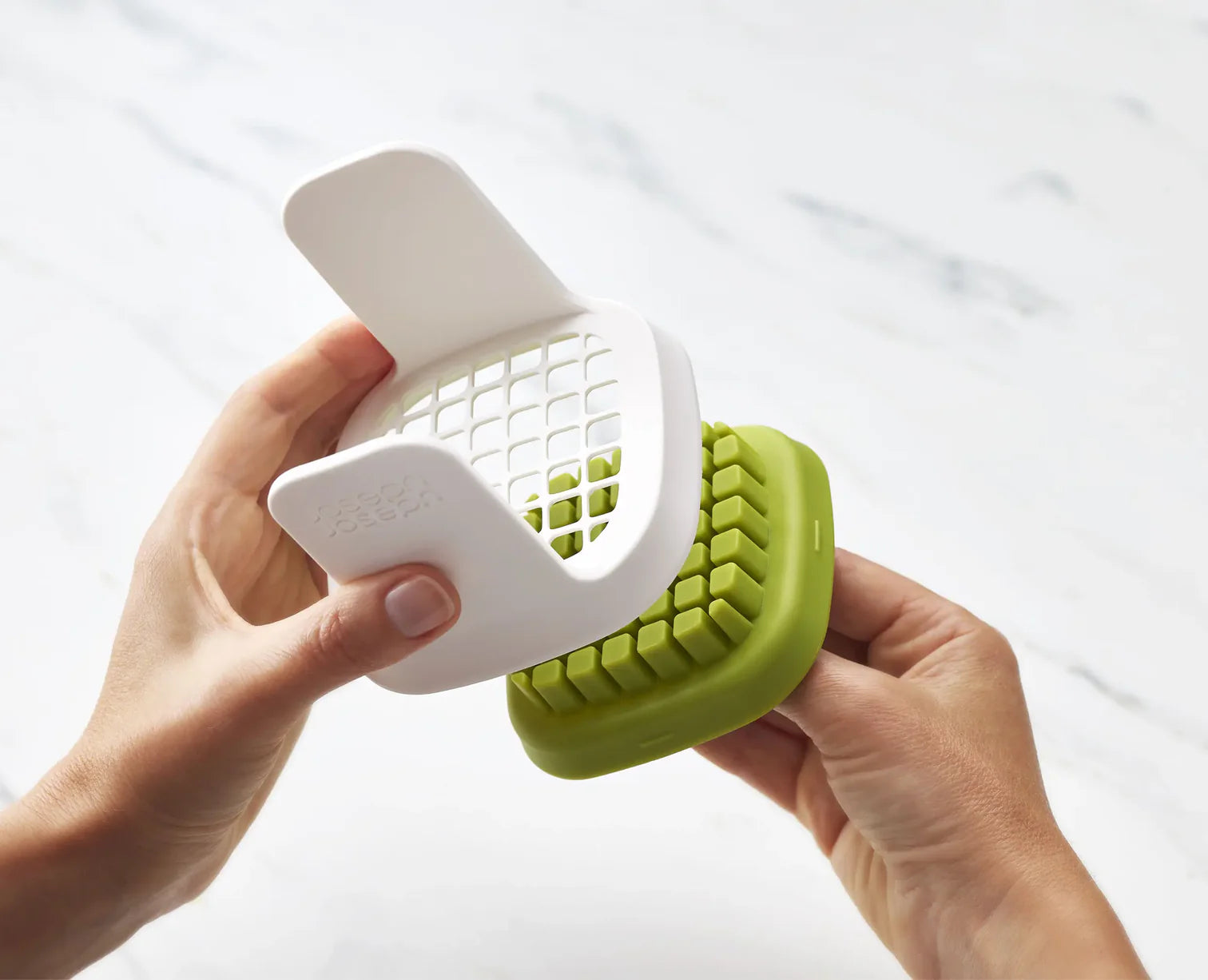 Premium White Vegetable Chopper - ChopCup™ Multi-Functional Kitchen Tool for Dicing, Slicing & Mincing - Perfect for Salads, Stir-Fries & Meal Prep