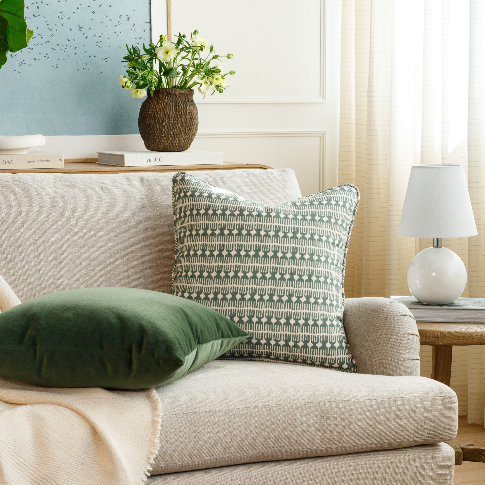 20x20 Emerald Green Decorative Throw Pillow Cover - Soft & Stylish Cushion for Sofa, Bed, Living Room & Home Decor