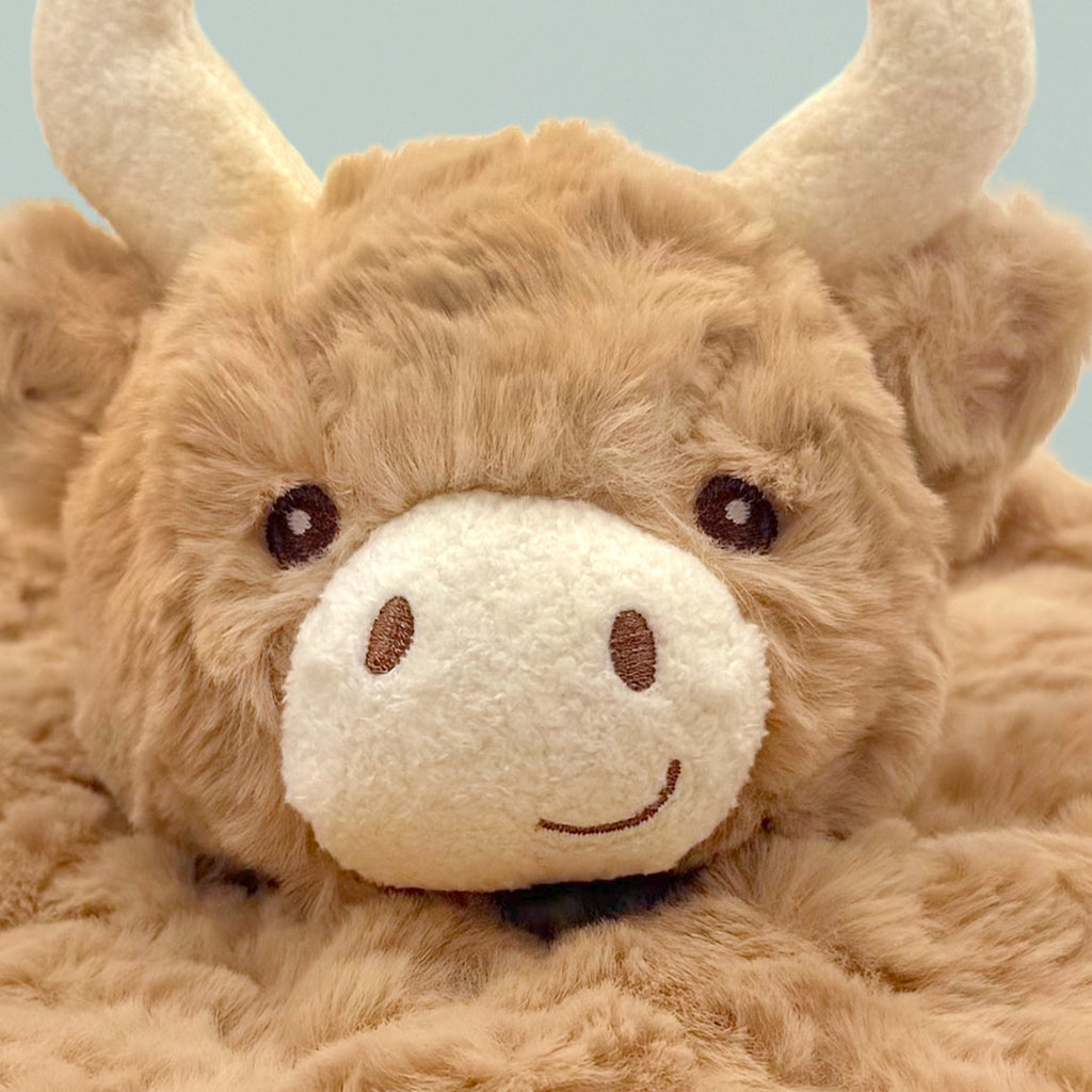 Harriet Highland Cow Plush Blanket - Soft & Cozy Flannel Throw for Kids & Adults - Perfect for Bed, Sofa, and Travel