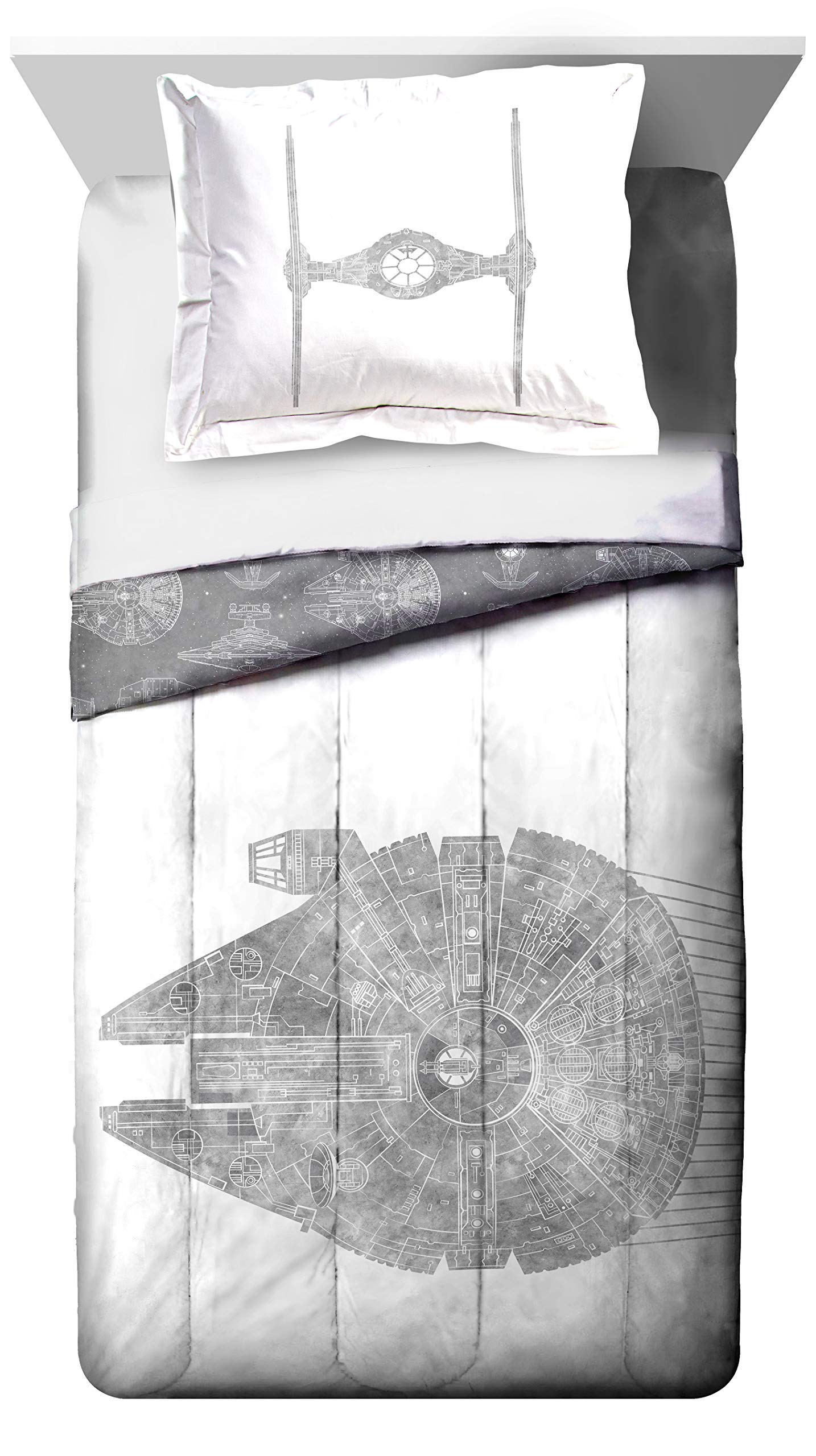 Star Wars Classic Full/Queen Comforter Set - 3-Piece Bedding Set with Duvet Cover & Pillow Shams, Officially Licensed Star Wars Merchandise - Perfect for Kids' Room, Movie Themed Bedroom, and Gift for Star Wars Fans