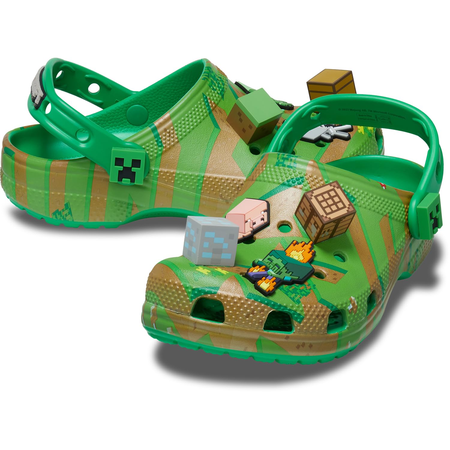 Crocs Unisex-Child Classic Minecraft Clogs | Kids' Comfortable Slip-On Shoes for School, Play & Outdoor Activities