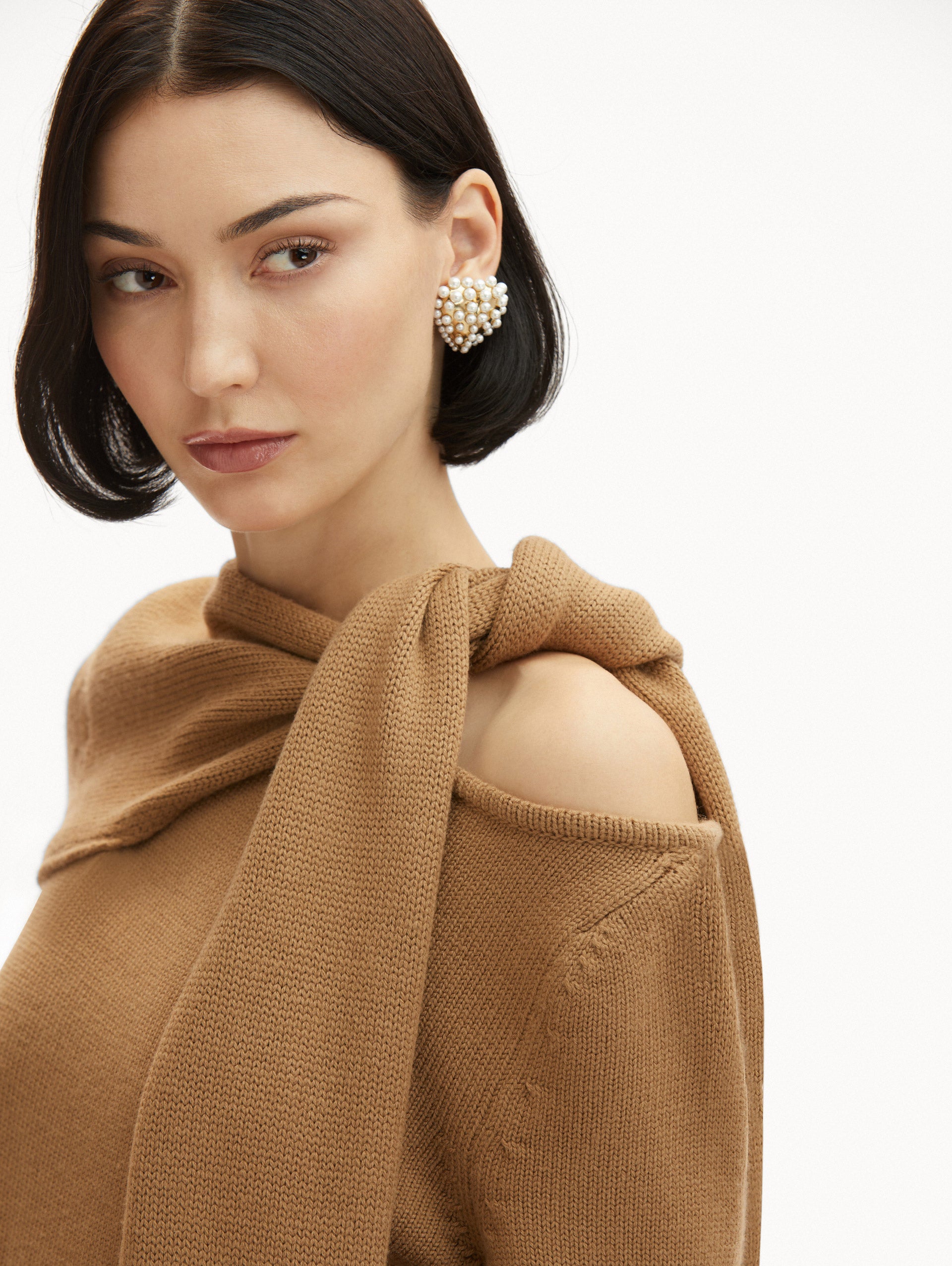 Stylish Draped Detail Cold Shoulder Pullover Sweater - Women's Fashion Knit Top for Casual Outings & Date Nights