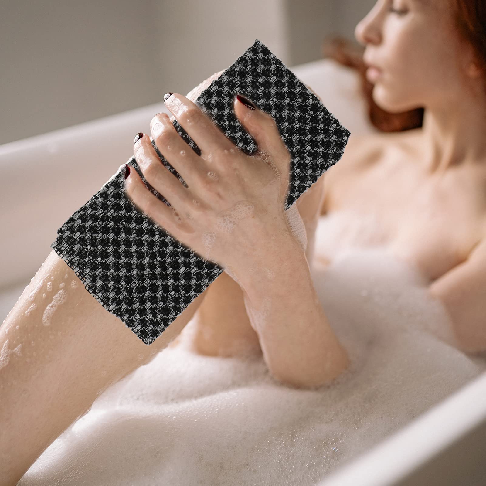 Healifty 2-Pack Exfoliating Bath Towel with Pull Back Strip - Body Scrubber & Loofah Sponge for Deep Cleansing - Men's Exfoliating Washcloth for Shower, Gym & Post-Workout Skincare