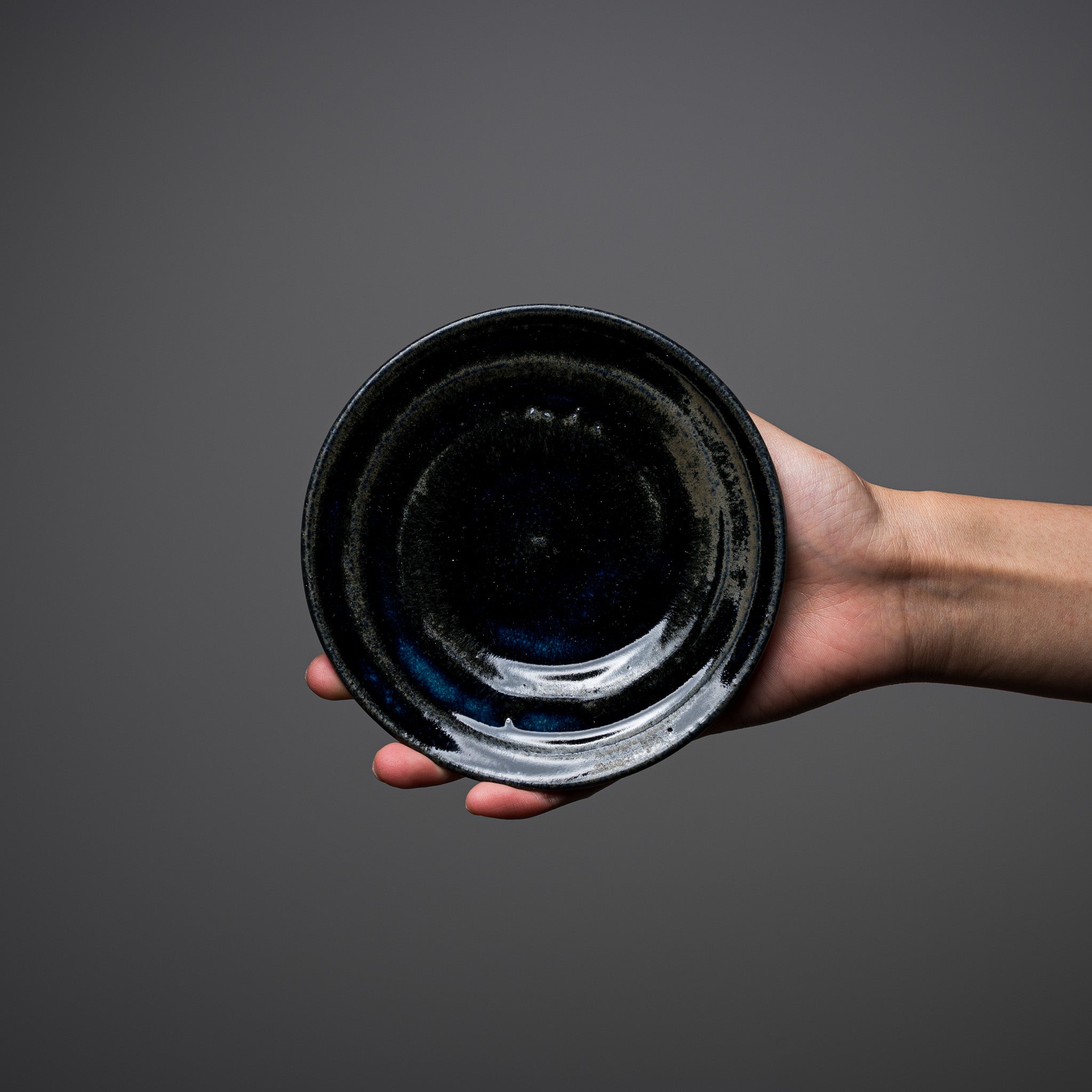 NINSHU 13 cm Single Plate in Charcoal Black - Elegant Dinnerware for Home, Restaurants & Special Occasions