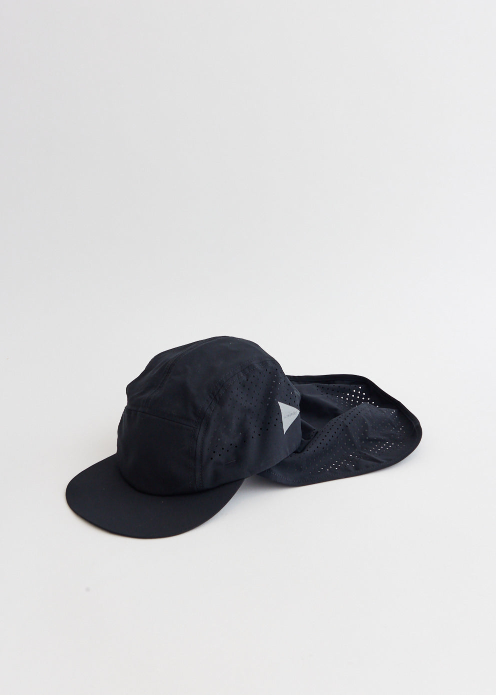 121 Tech Cap - Black Adjustable Baseball Hat for Men & Women - Perfect for Outdoor Sports, Running, and Casual Wear