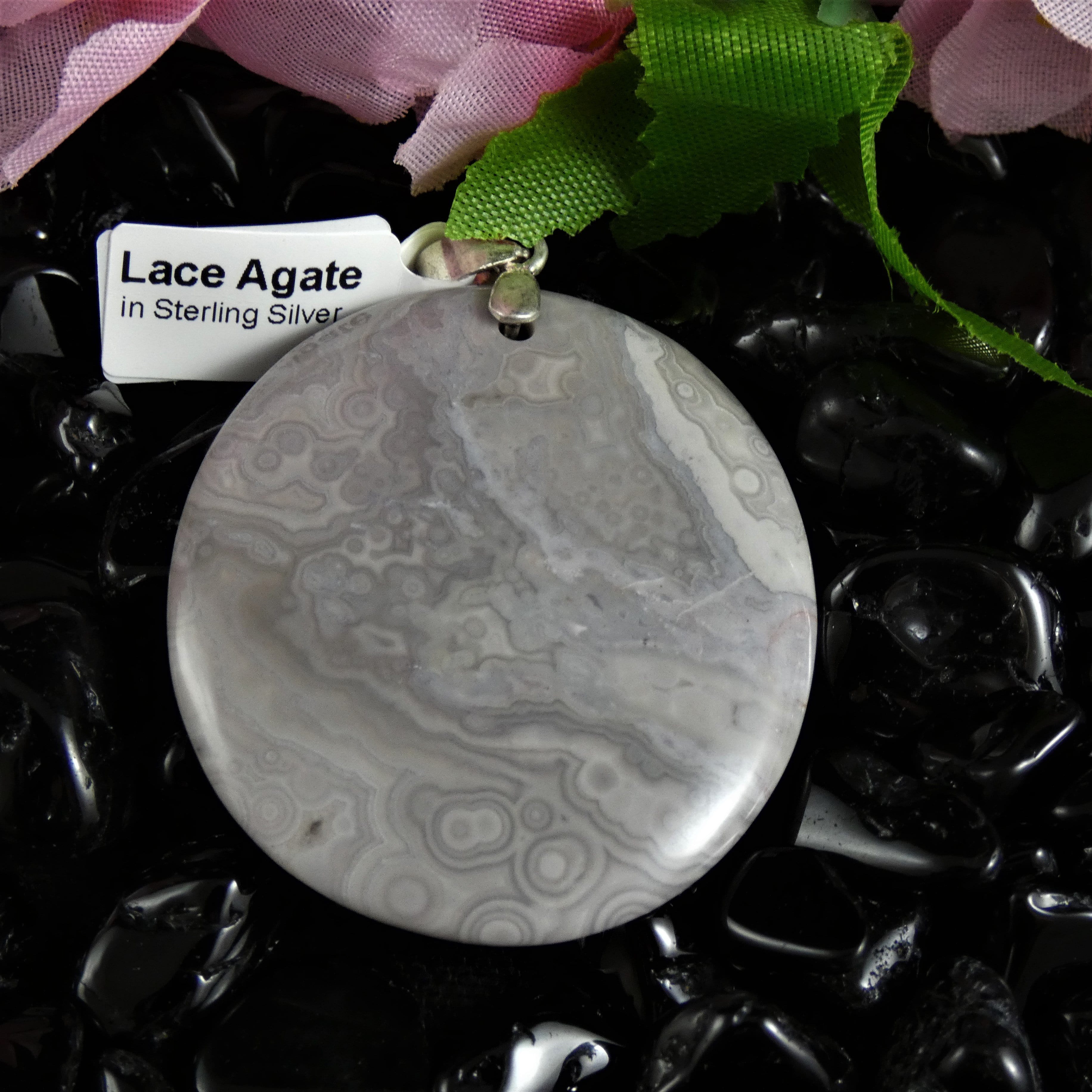Elegant Crazy Lace Agate Round Pendant Necklace - Natural Stone Jewelry for Women - Perfect for Boho Style & Everyday Wear