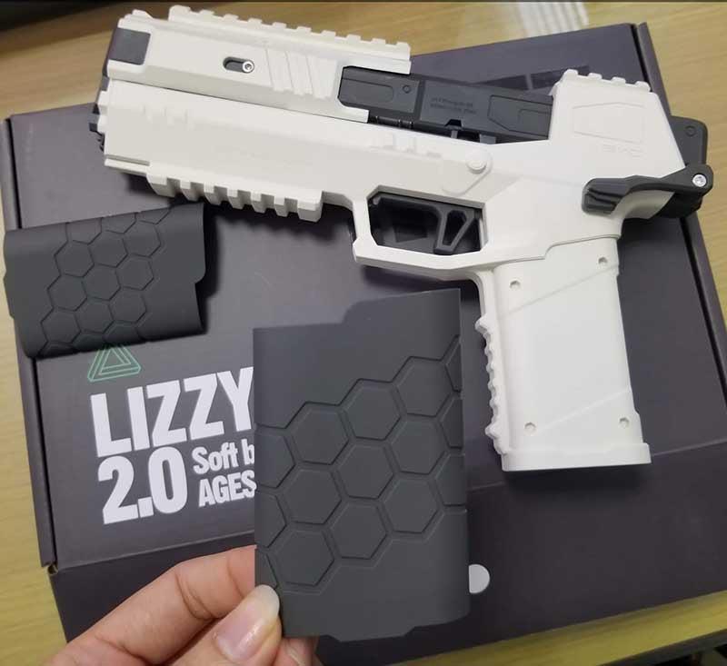 Cyberpunk 2077 Gecko 2.0 Manual Action Dart Blaster Toy - Futuristic Foam Dart Shooter for Nerf Battles & Cosplay Roleplay