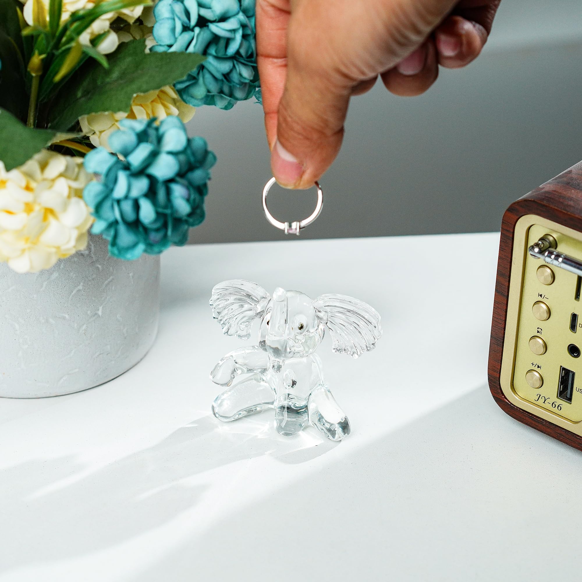 QFkris Crystal Elephant Ring Holder - Elegant Jewelry Stand for Women, Wedding & Engagement Ring Display - Glass Elephant Decor Gift for Birthday, Mother's Day - Perfect for Vanity, Dresser & Bathroom Organization