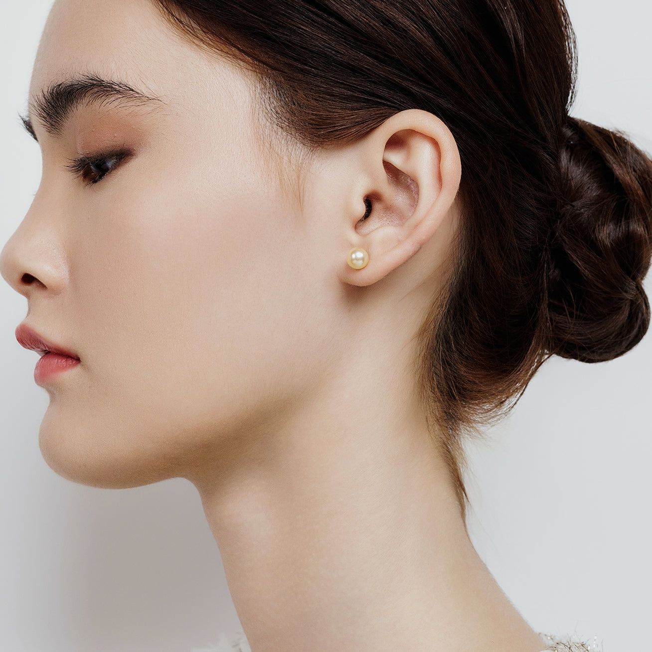 18K Gold Akoya Golden Pearl Stud Earrings for Women - Luxury Pearl Jewelry Gift for Birthday, Anniversary & Special Occasions
