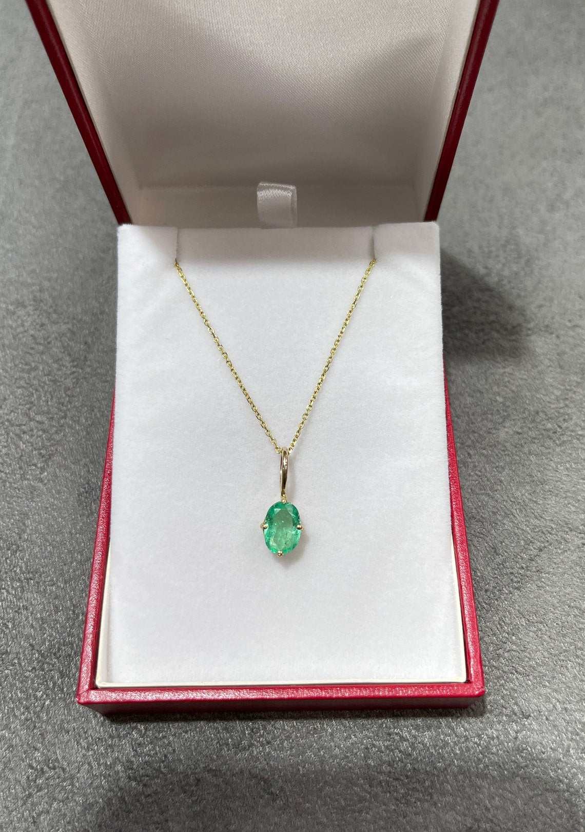 1.90 Carat Natural Colombian Emerald Oval Cut Solitaire Pendant in 14K Gold - Elegant Necklace for Women, Perfect Gift for Anniversary, Birthday & Special Occasions