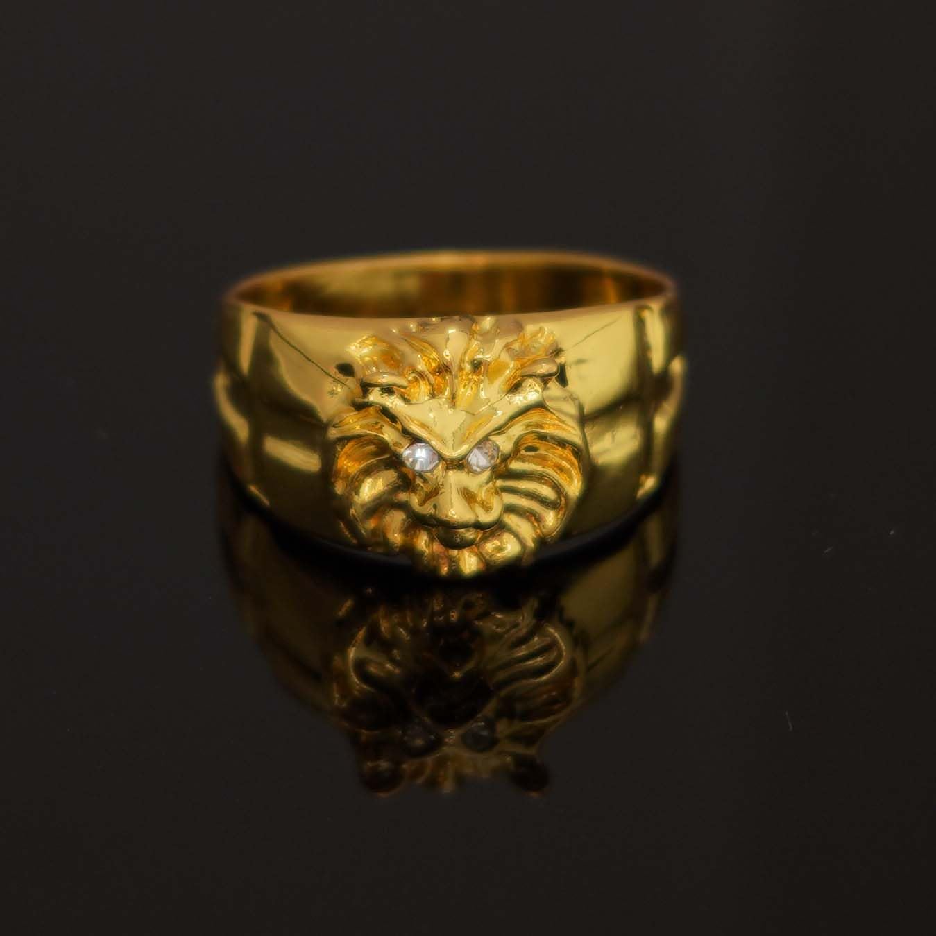 Men's Gold Lion Head Ring - Norse Viking Rhinestone Crystal Eye Ring - Heavy Metal Rock Punk Gothic Biker Cross Jewelry - Lion Totem Amulet Ring for Punk Style & Animal Jewelry Lovers - Perfect for Concerts, Biker Events & Gothic Fashion