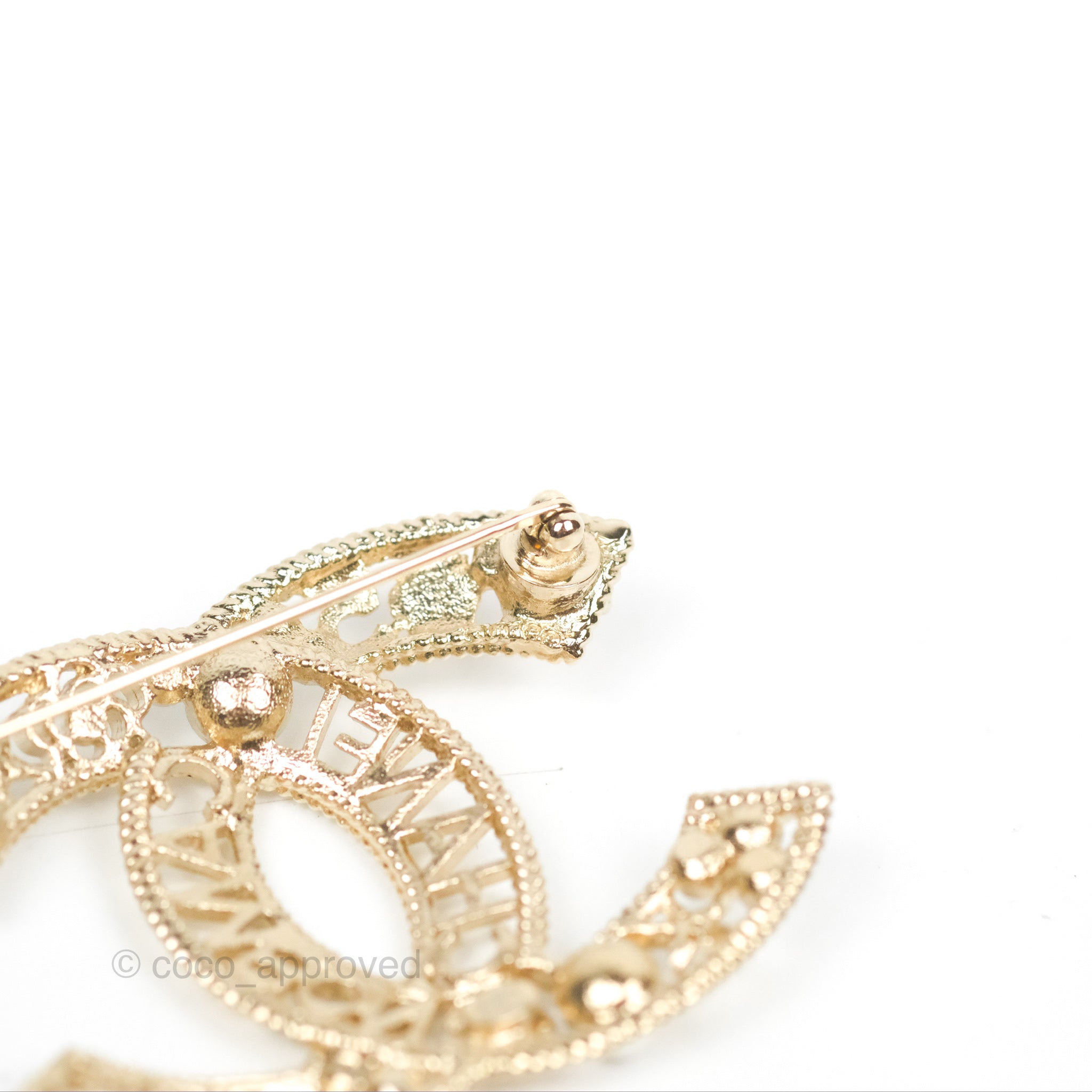 Chanel CC No5 Camellia Crystal Pearl Brooch Gold Tone 20C - Elegant Fashion Accessory for Women, Perfect for Dresses, Jackets & Special Occasions