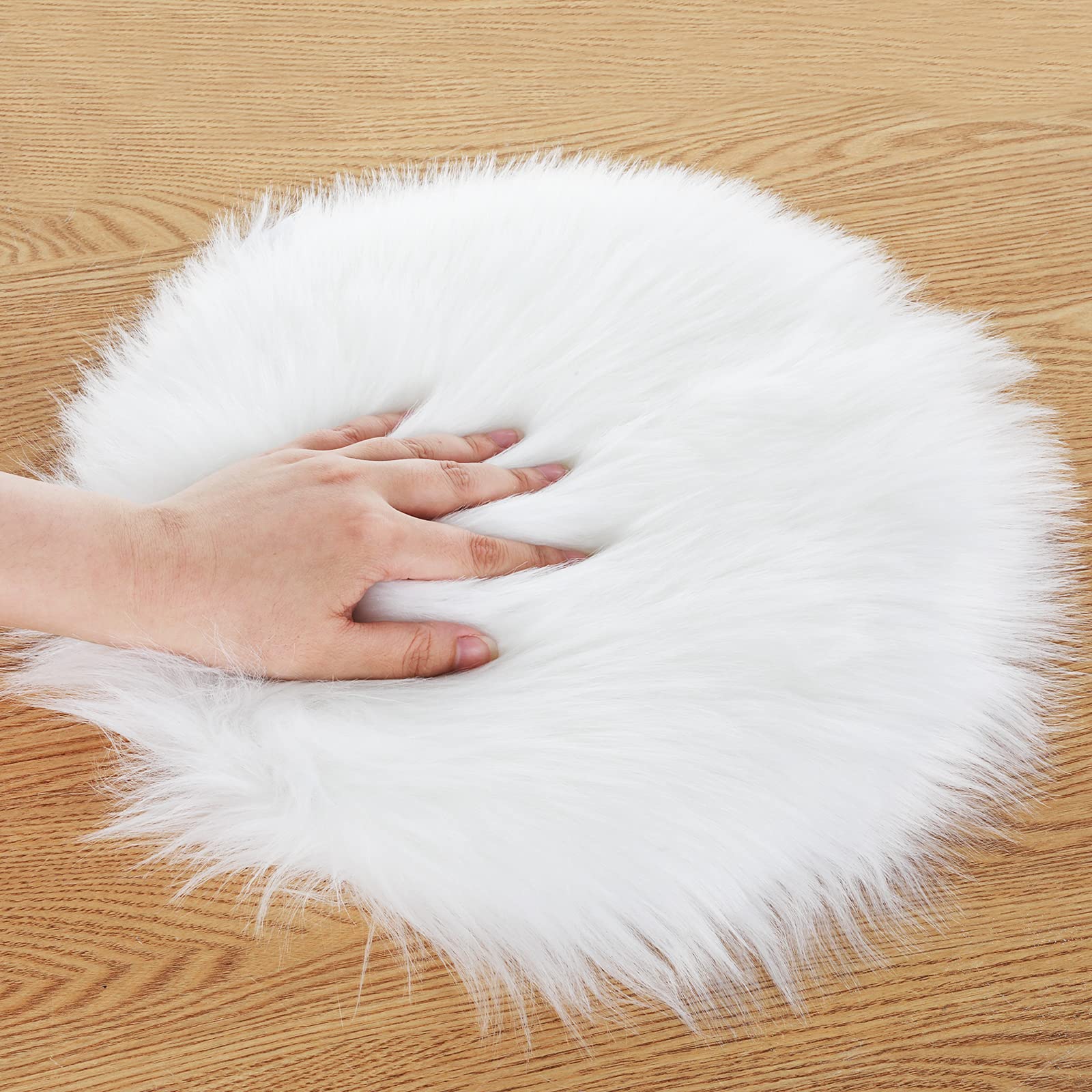 Molain 12-inch Round Faux Fur Chair Pad - Soft Fluffy Seat Cushion Cover & Carpet Mat for Living Room, Bedroom, Office - Perfect as Couch Pad, Photography Background for Jewelry (White)