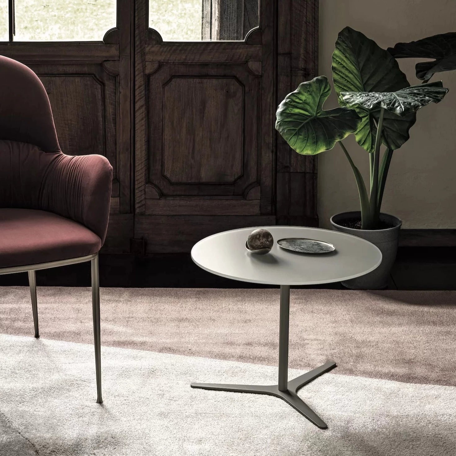 Modern Elica Coffee Table - Stylish & Functional Living Room Centerpiece for Home Decor | Perfect for Family Gatherings & Relaxing Evenings