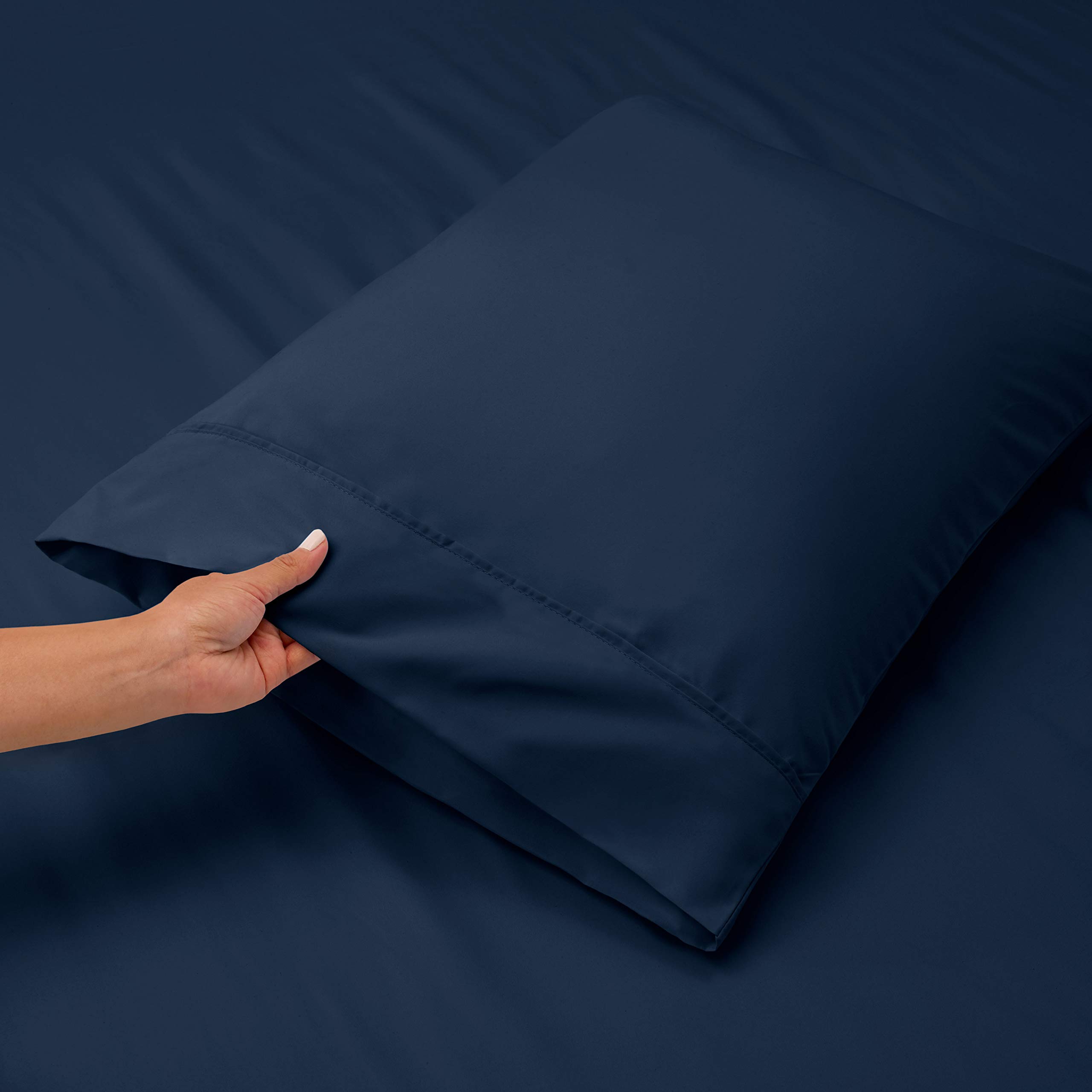 600 Thread Count Twin XL Sheet Set - 4 Piece 100% Long Staple Pure Cotton Sateen Weave Bedding | Navy Blue Fade Resistant Deep Pocket Bed Sheets Fits 12