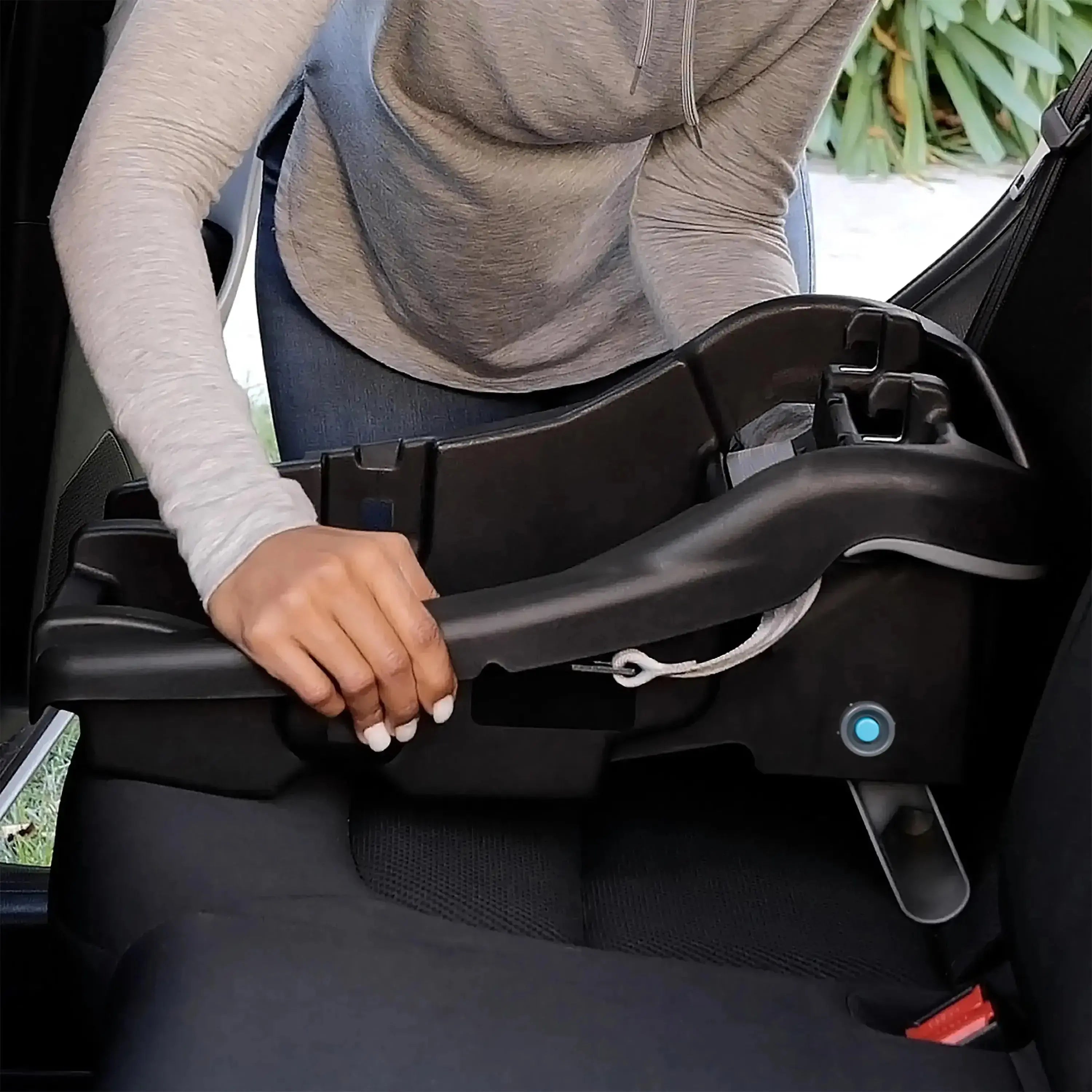 Baby Trend EZ Lift PLUS Infant Car Seat - Safe & Comfortable for Newborns 0-35 lbs - Perfect for Travel, Shopping & Daily Use
