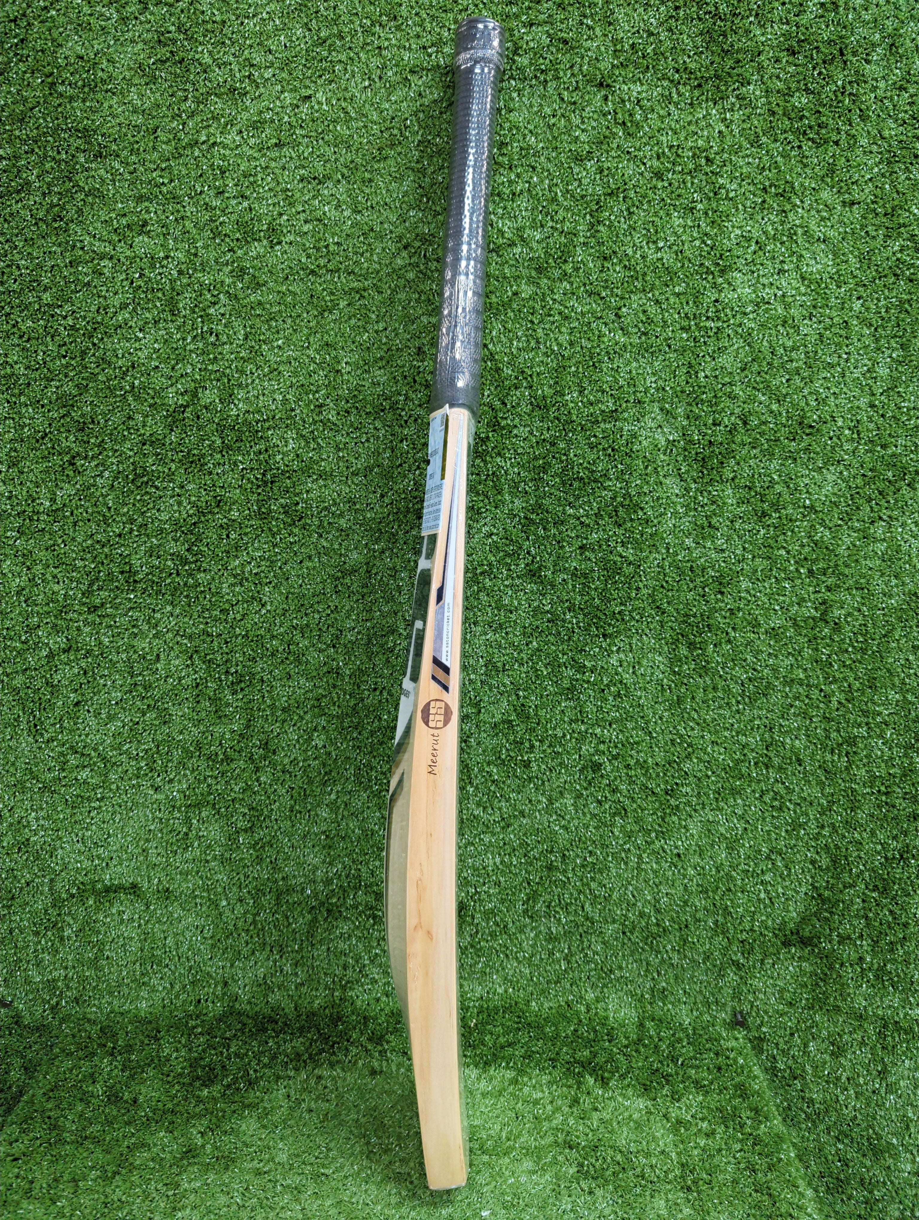 Premium SS Sky 360 English Willow Cricket Bat - Long Blade Design for Professional Performance | Perfect for Matches, Training & Outdoor Sports