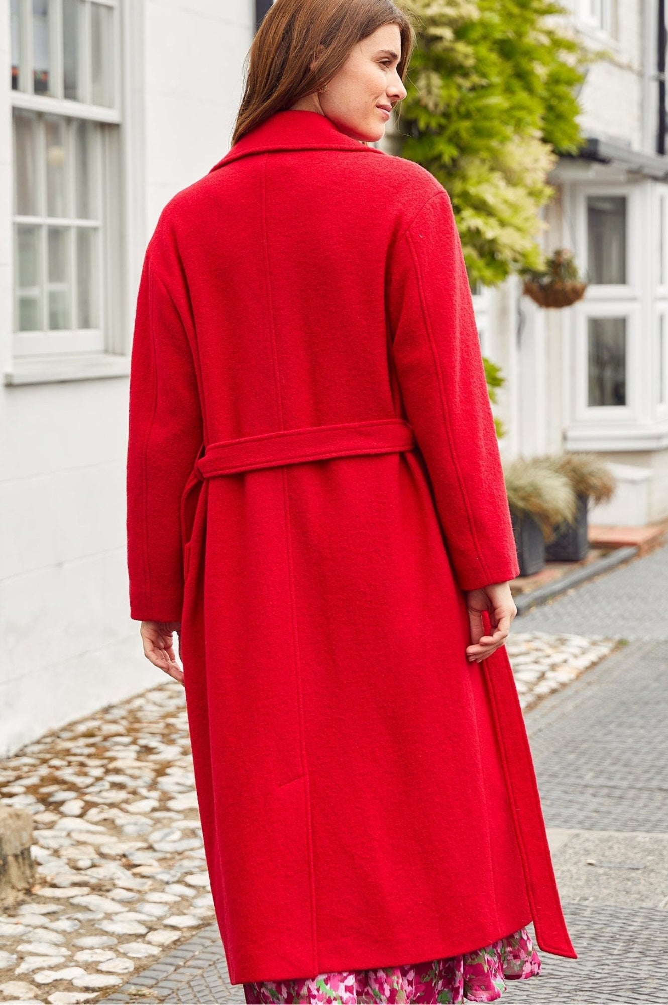 Premium Red Wool Coat for Women - Warm Winter Overcoat with Belt - Perfect for Office, Dating & Outdoor Activities