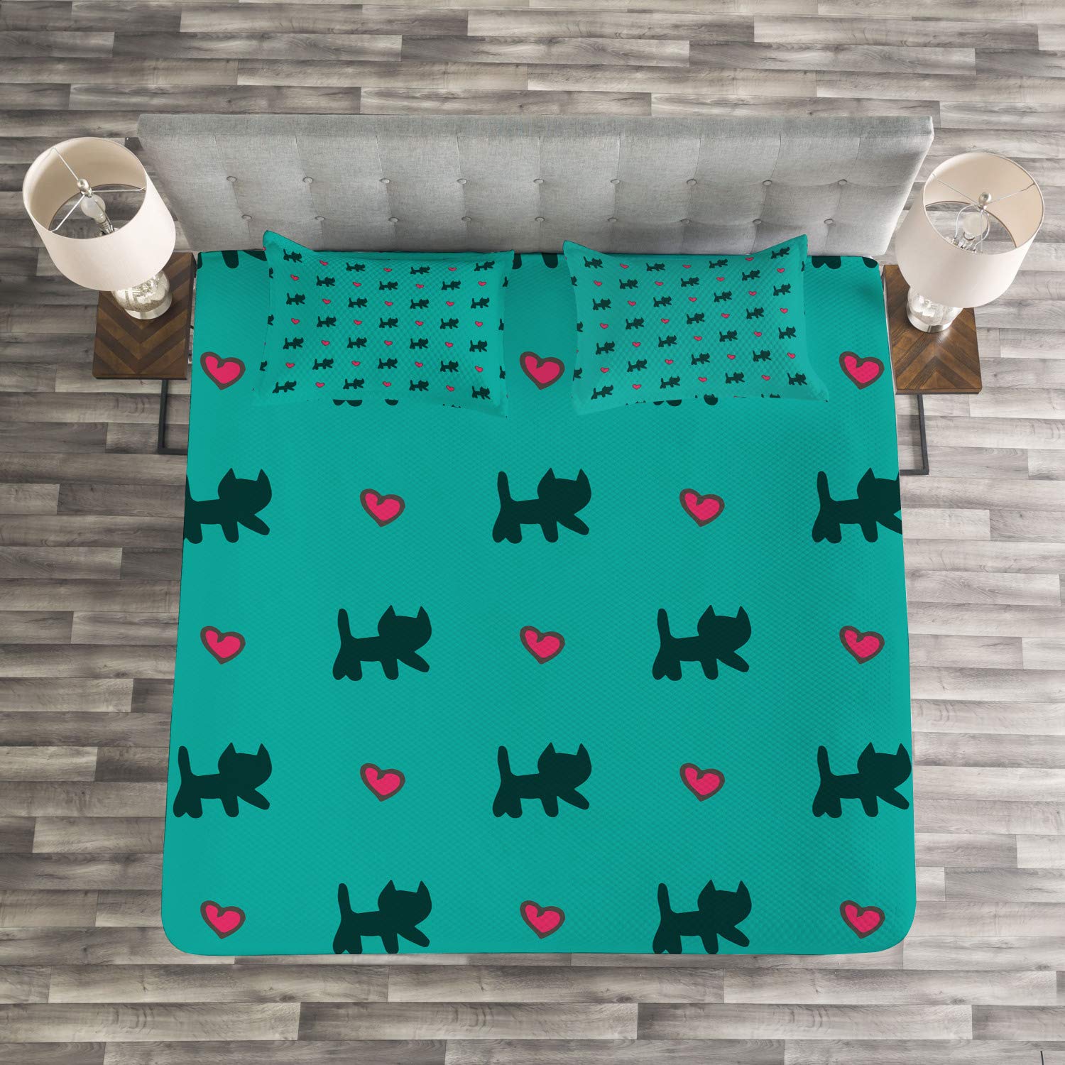 Ambesonne King Size Teal Bedspread Set with Kittens & Pink Hearts Animal Design - 3 Piece Bedding Coverlet & 2 Pillow Shams for Valentine's Day - Dark Blue & Teal Pink Decorative Bedroom Set - Perfect for Master Bedroom, Guest Room & Valentine's Gift