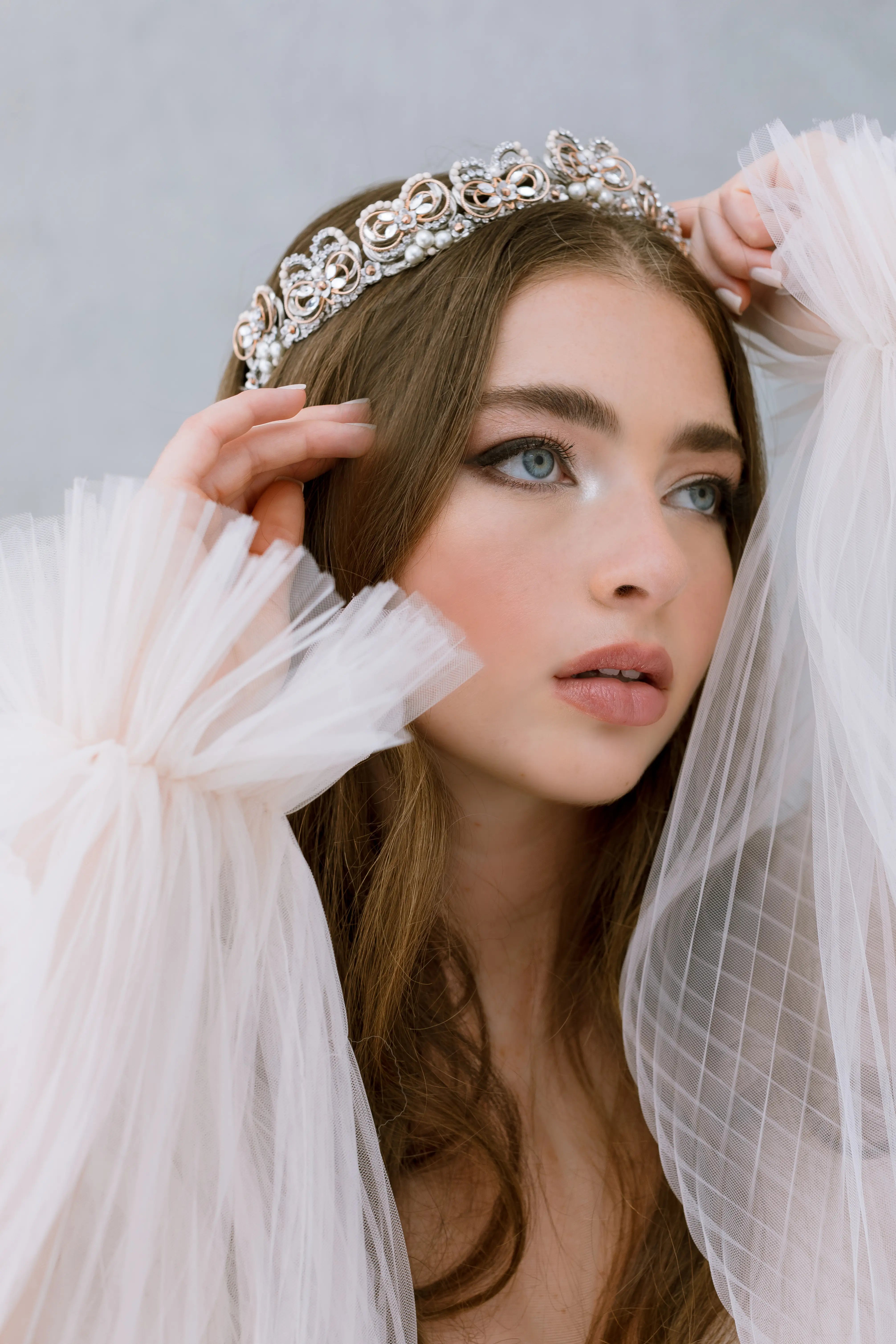Bellina Crown - Elegant Rhinestone Tiara for Women & Girls | Perfect for Weddings, Prom, Pageants & Special Occasions