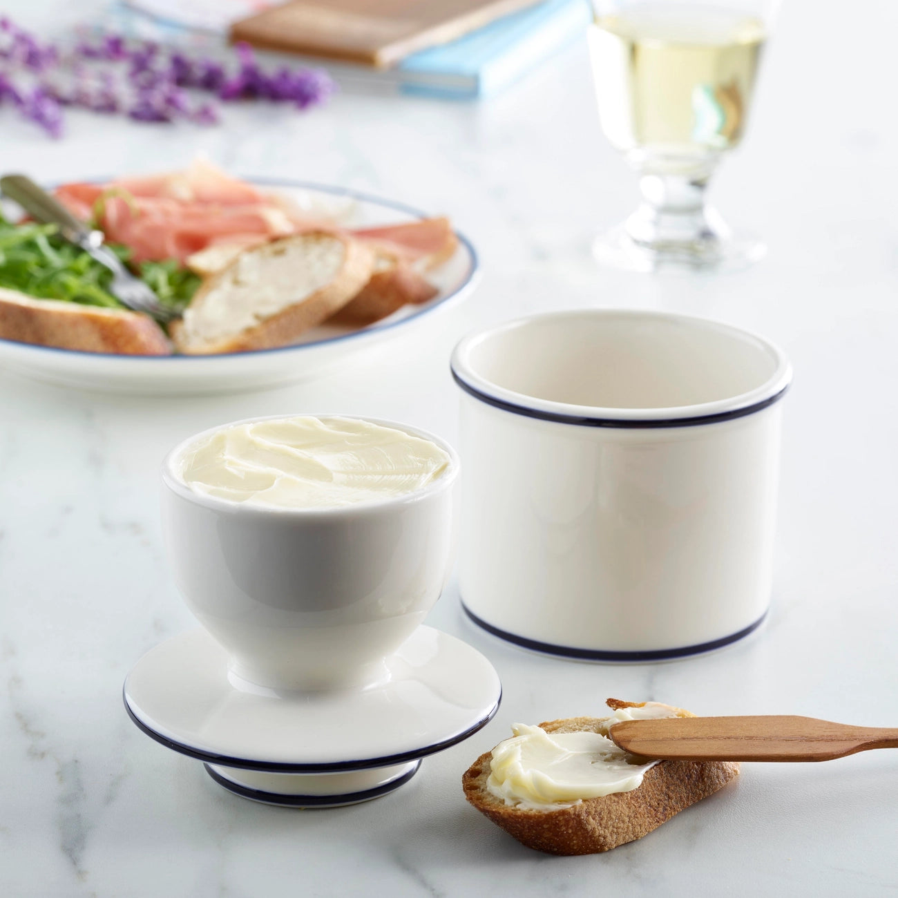 Blue & White Butter Bell - Ceramic Butter Keeper for Fresh Spreadable Butter - Perfect for Kitchens, Dining Tables & Gifts (Use for Bread, Toast & Cooking)