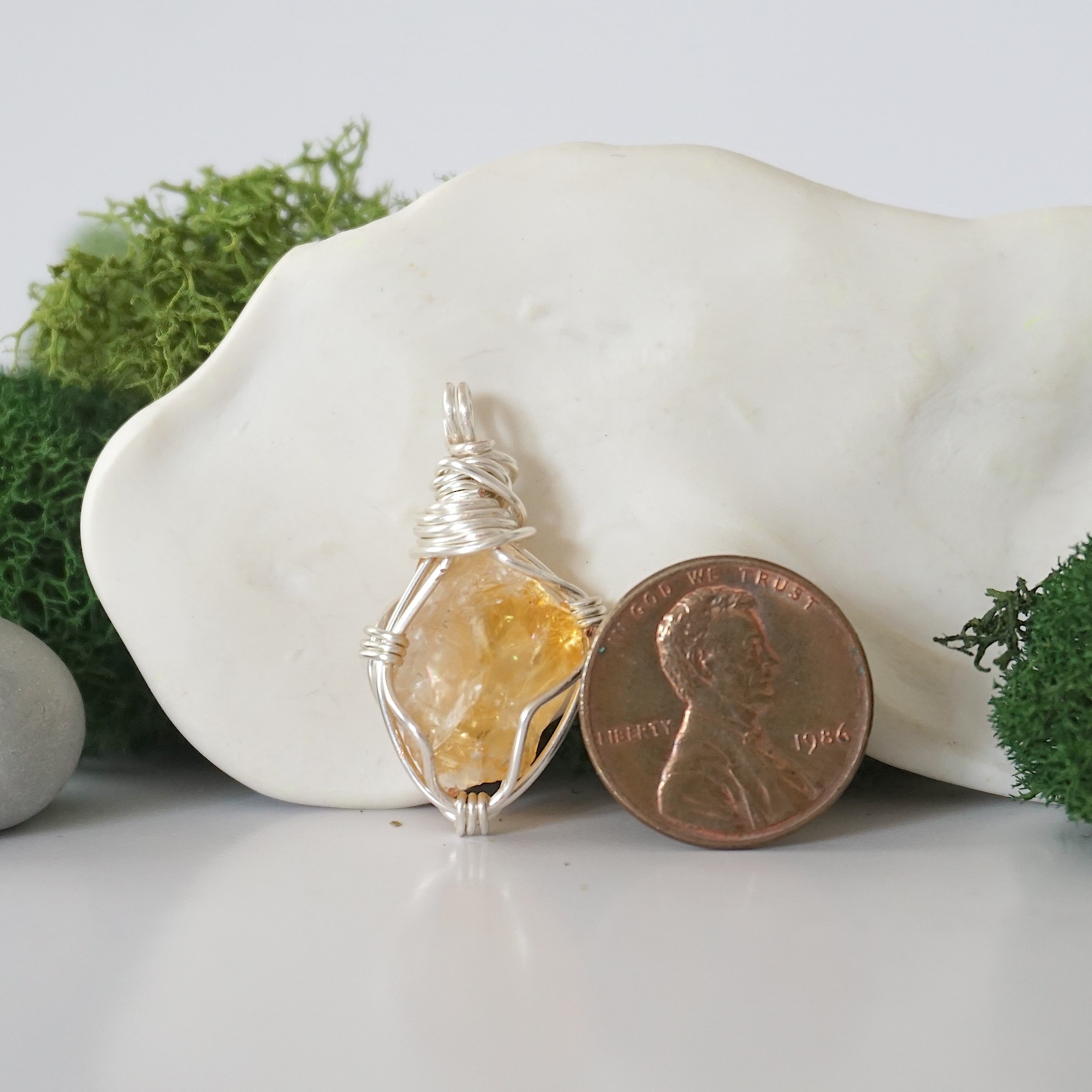 Simple Citrine Birthstone Necklace - Dainty Crystal Jewelry for Women | Perfect Gift for Birthday, Anniversary & Everyday Wear