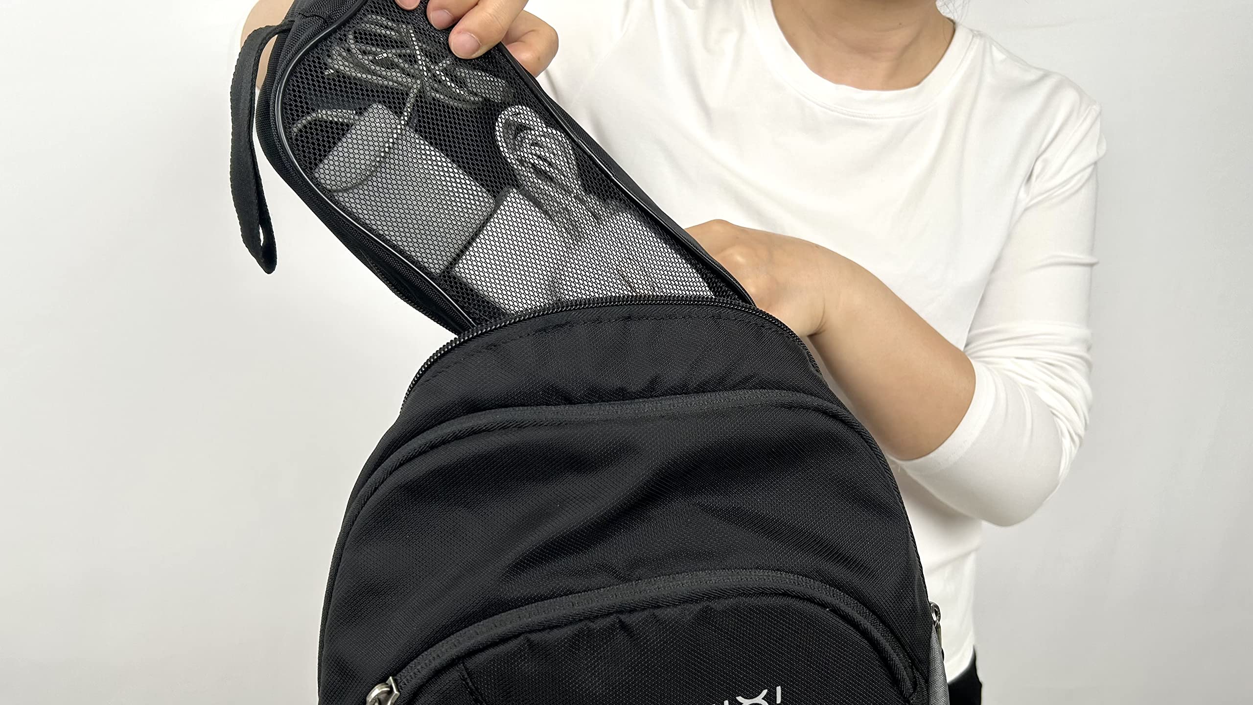 ButterFox Universal Electronics Accessories Travel Organizer - Medium Size Carry Case for Phones, Cables & Chargers | Perfect for Travel, Office & Daily Storage