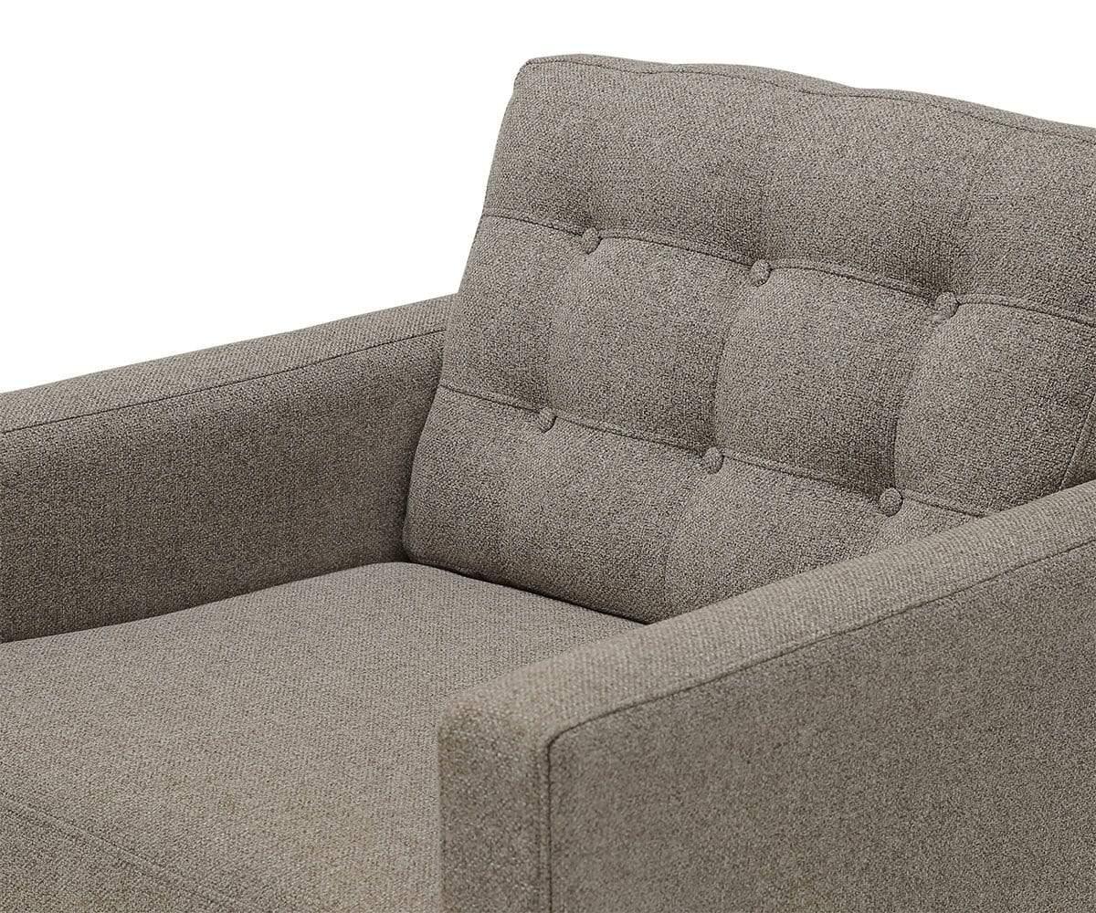 Everly Chair - Modern Accent Chair for Living Room, Bedroom & Office - Comfortable Upholstered Armchair with Sturdy Metal Legs - Perfect for Relaxing, Reading & Decorating Your Home