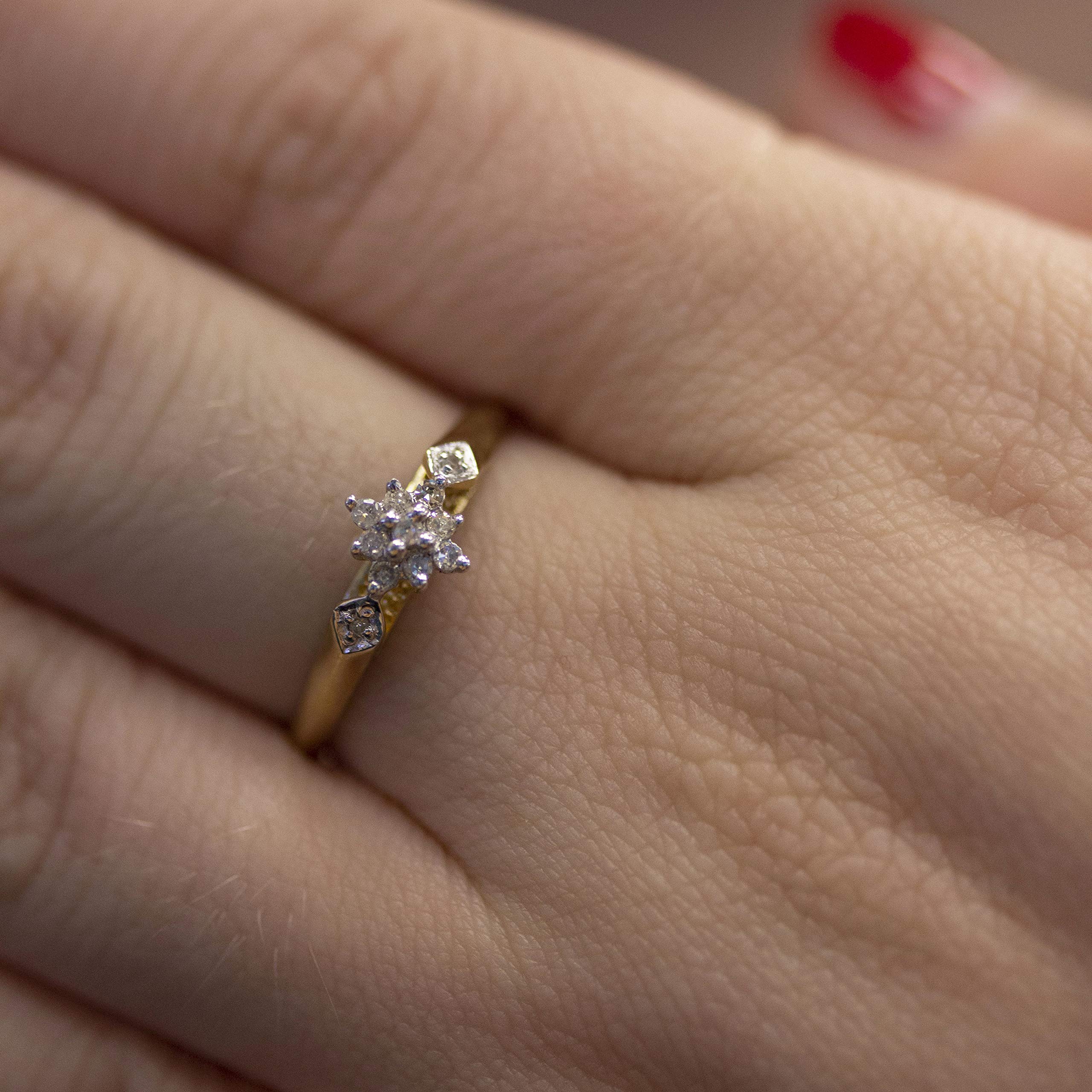 10K Yellow Gold Diamond Cluster Ring for Women - Elegant Wedding, Engagement & Anniversary Jewelry Gift - Perfect for Special Occasions & Everyday Wear