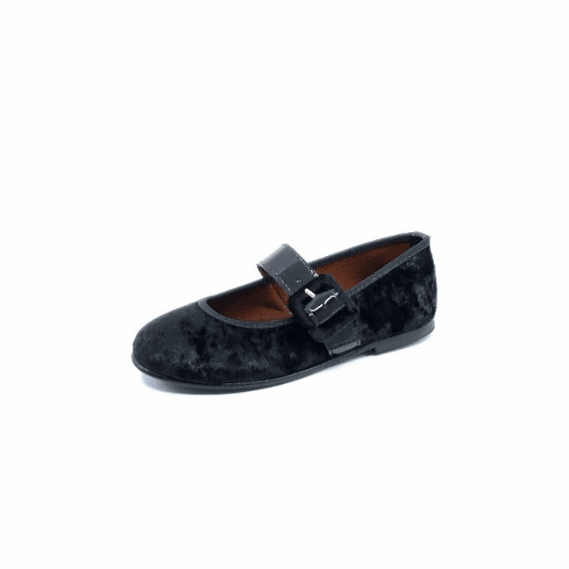 Clarys Girls Velvet Buckle Mary Jane Shoes - Classic Black Dress Shoes for Toddler & Little Girls - Perfect for Weddings, Parties & Special Occasions