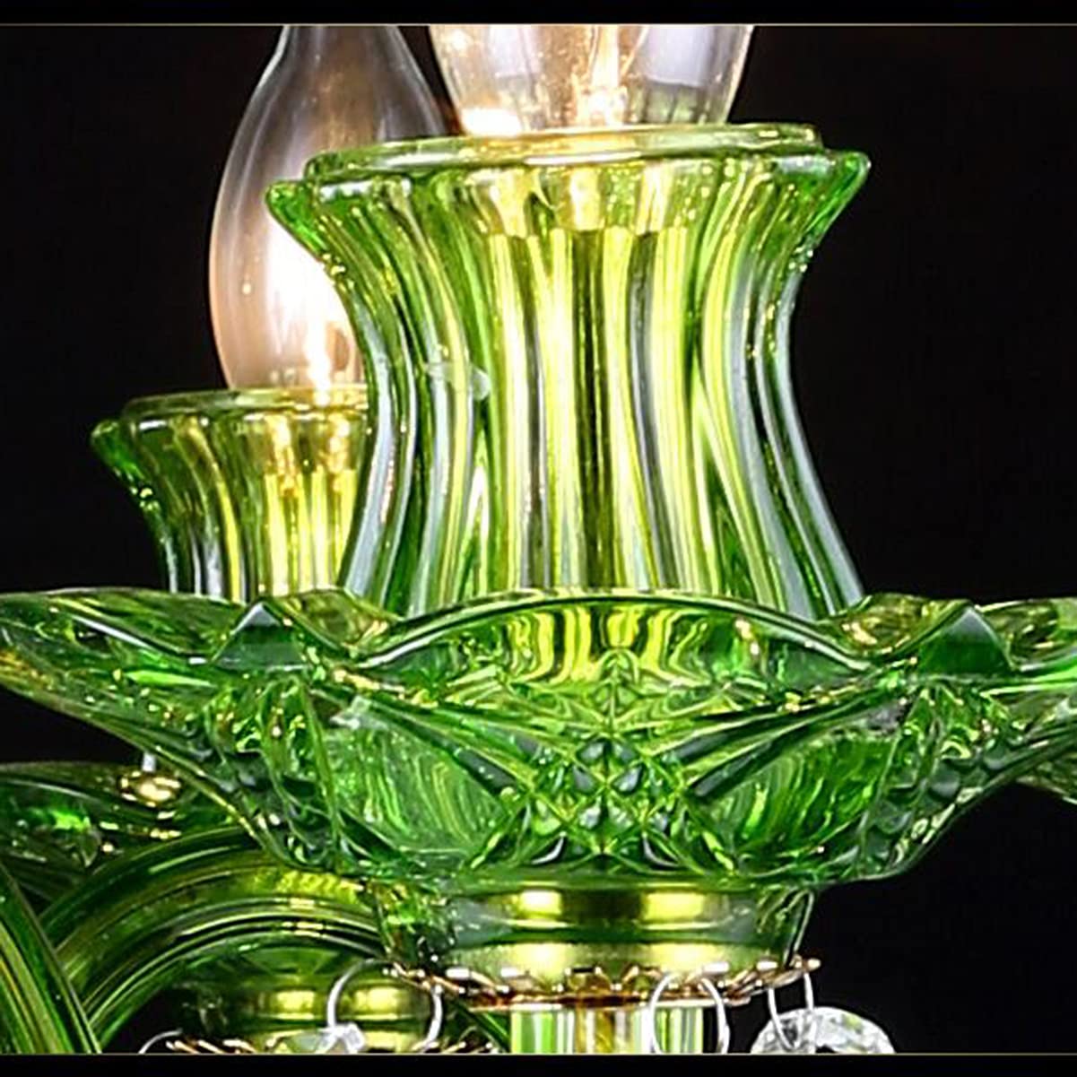 Elegant Modern Crystal Chandelier - 6-Light Candle Candelabra Pendant Ceiling Fixture for Dining Room, Living Room, Bedroom - Green Glass Hanging Lights for Home Decor and Special Occasions