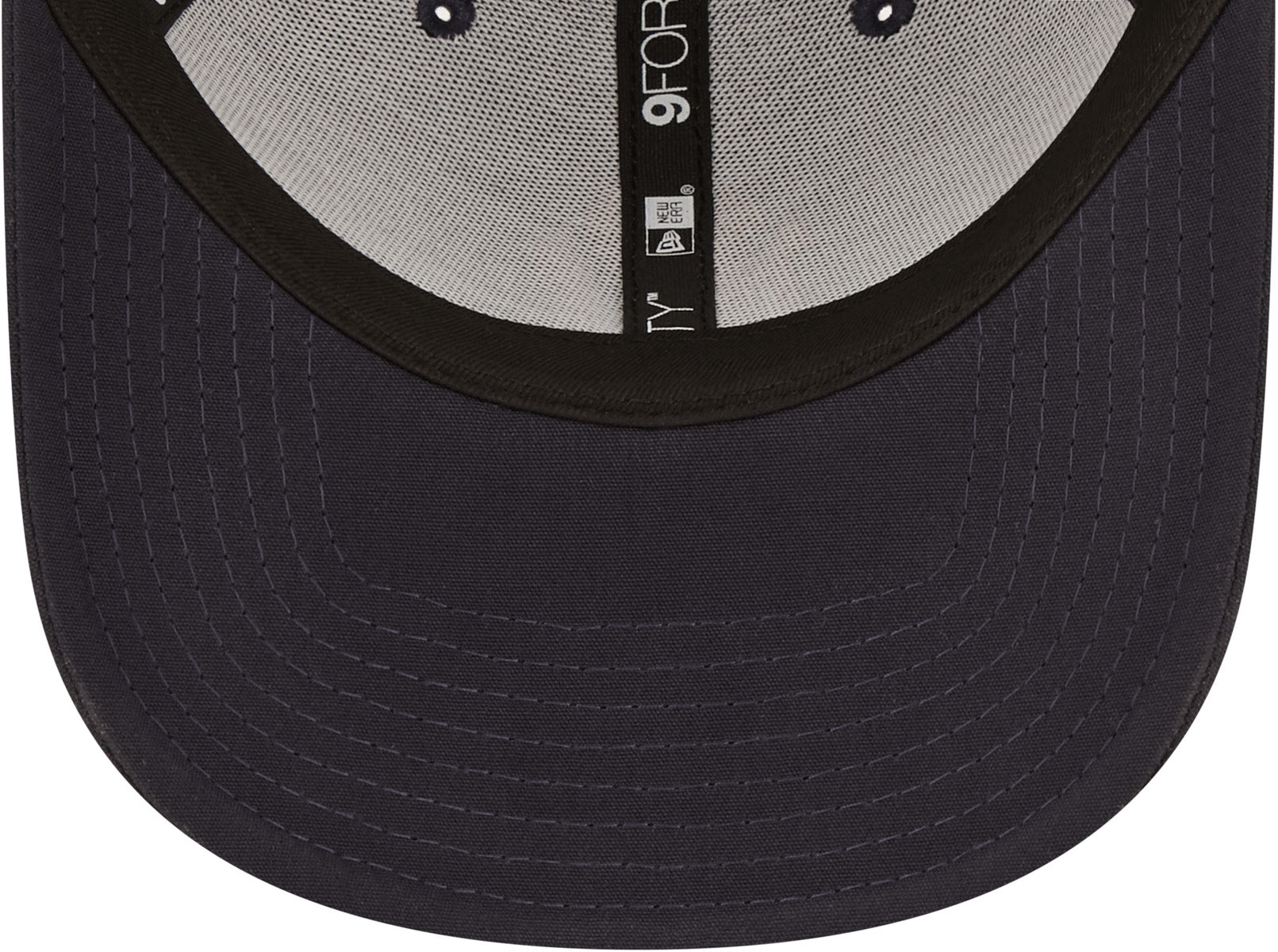 New York Yankees New Era 9Forty Repreve Navy Adjustable Baseball Cap - Official MLB Team Logo Hat for Men & Women - Perfect for Baseball Games, Sports Events & Casual Wear