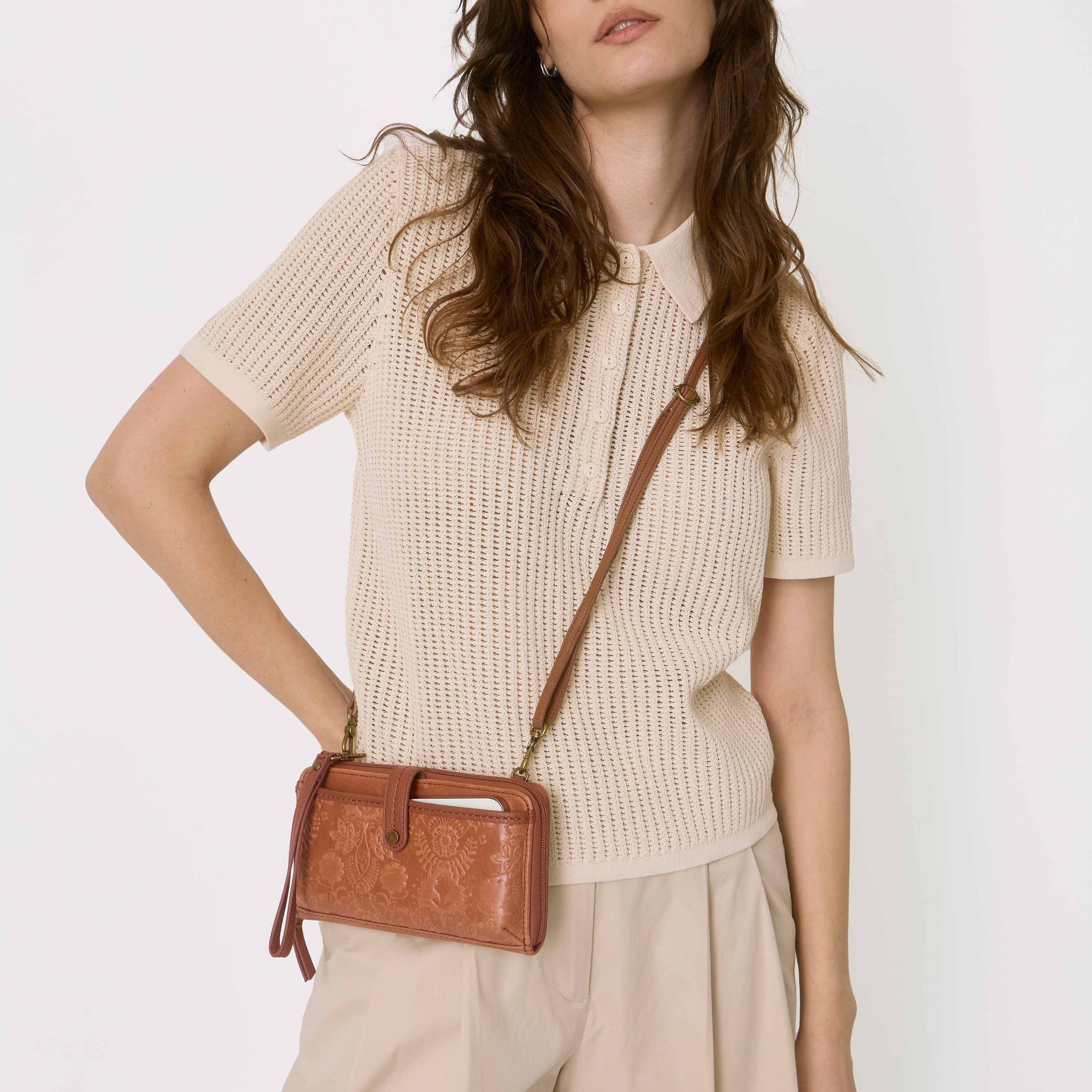 Iris Large Crossbody Phone Bag for Women - Fashionable Anti-Theft Shoulder Purse for iPhone, Samsung, Travel & Daily Use